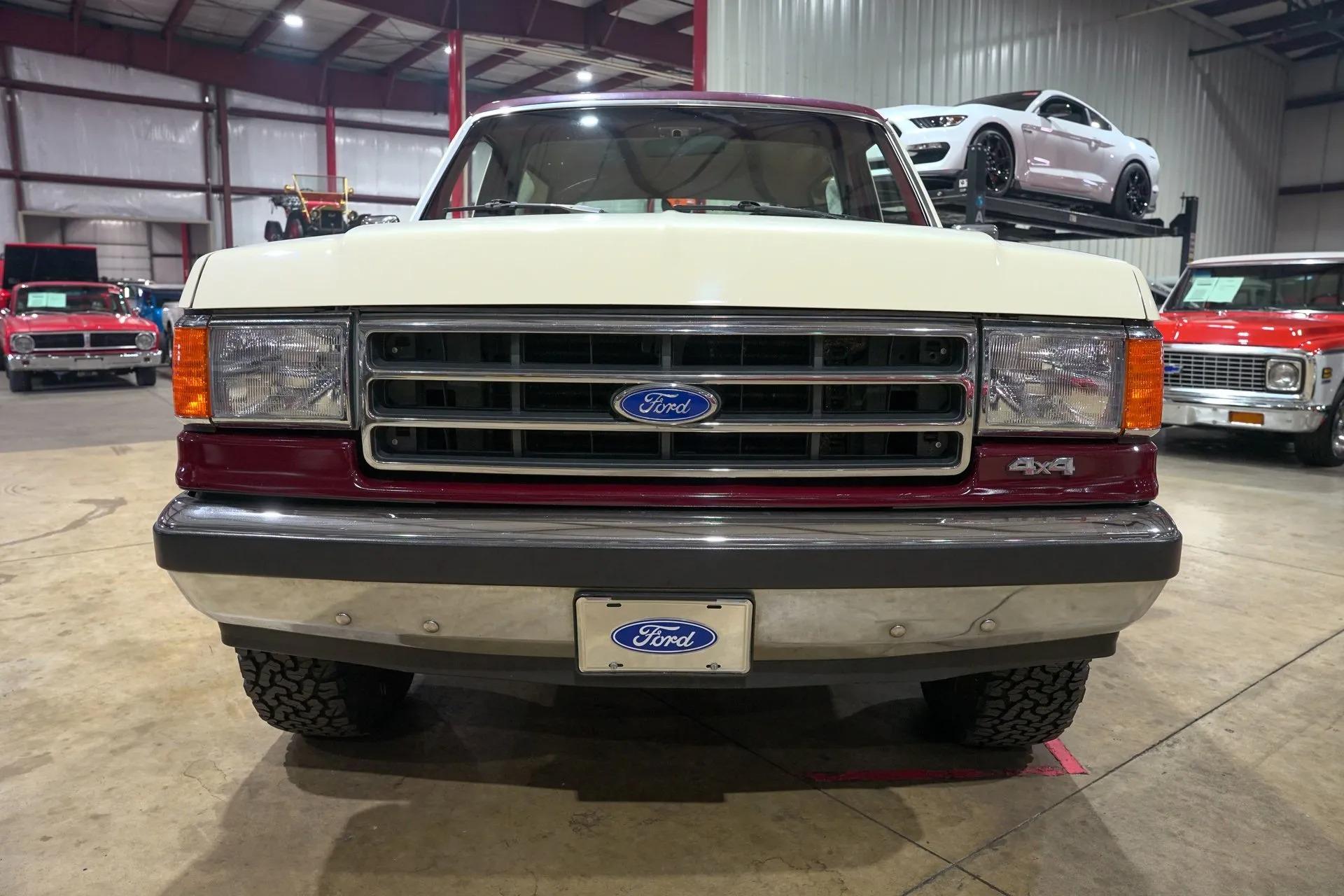 1990 Ford Bronco XLT