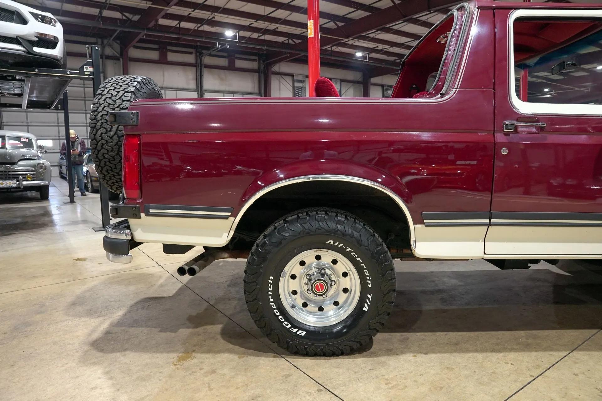 1990 Ford Bronco XLT
