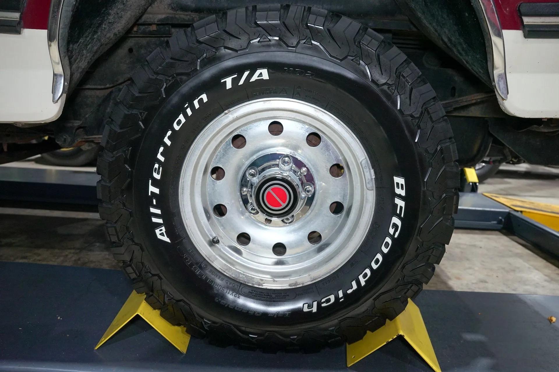 1990 Ford Bronco XLT