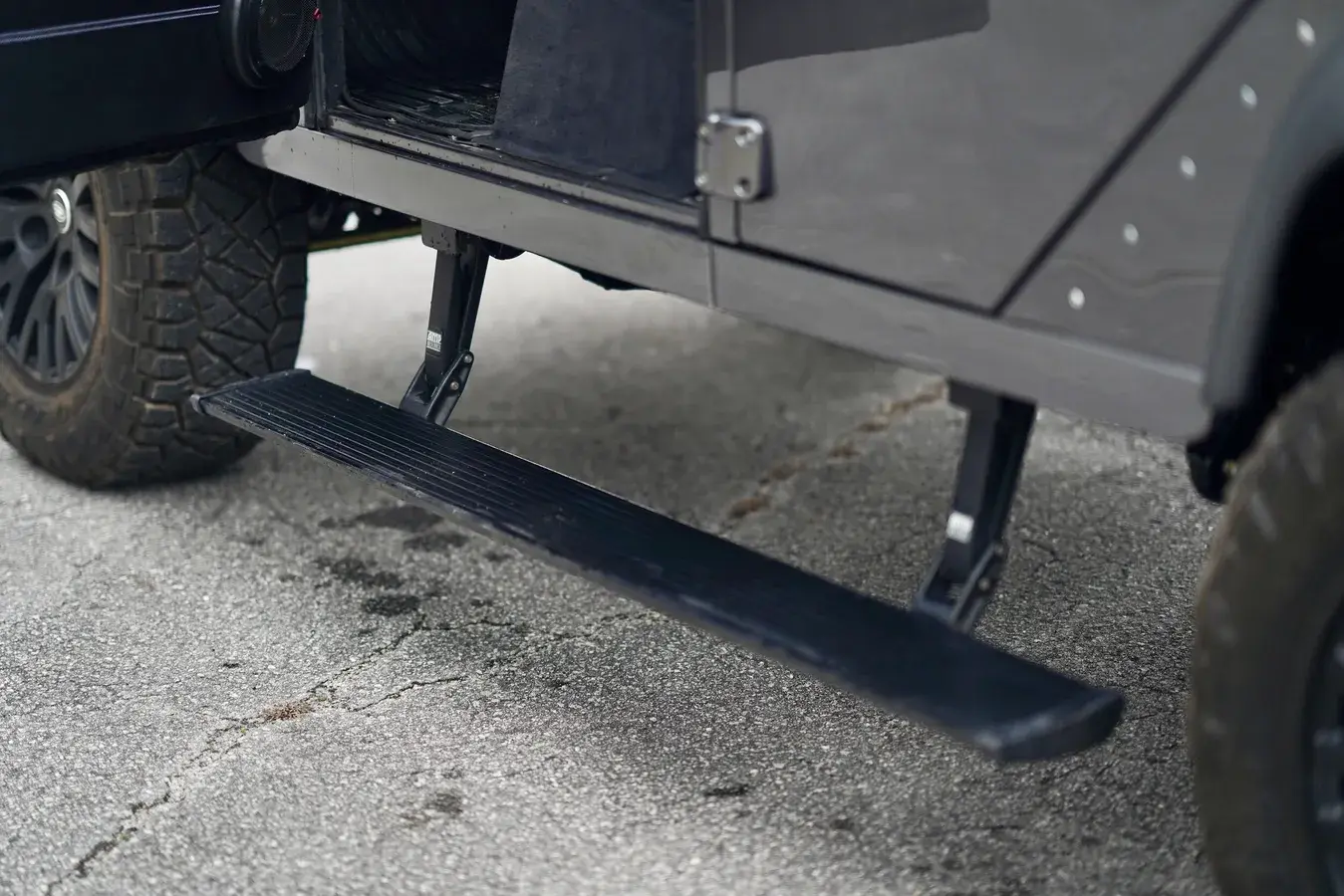 2022 Land Rover Defender Double Cab Pickup