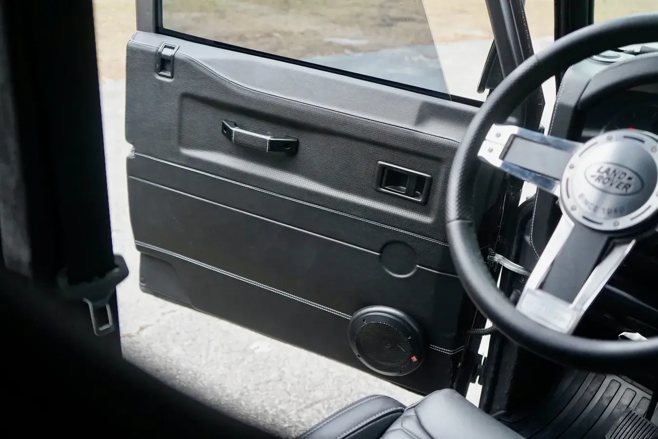 2022 Land Rover Defender Double Cab Pickup