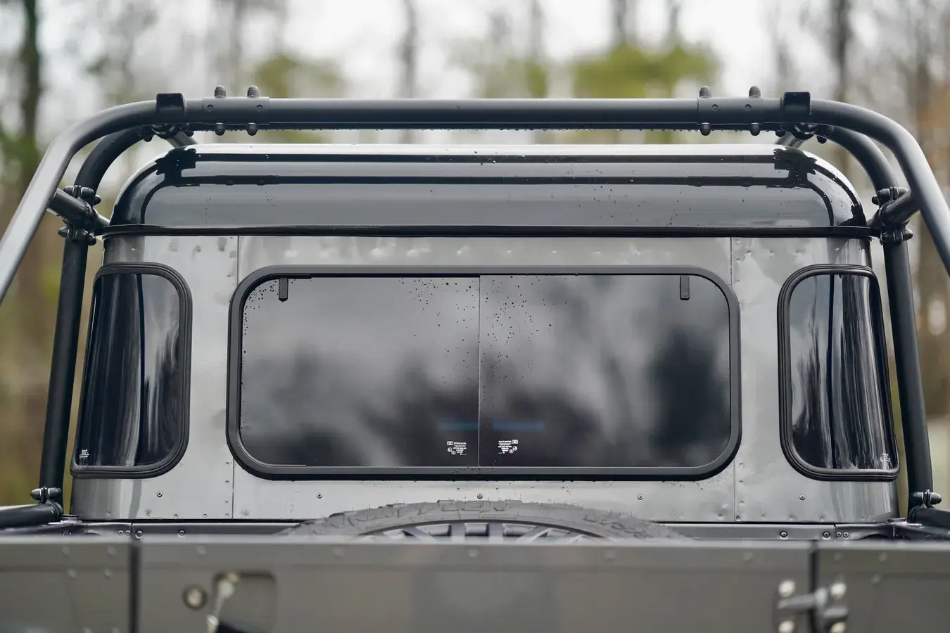 2022 Land Rover Defender Double Cab Pickup