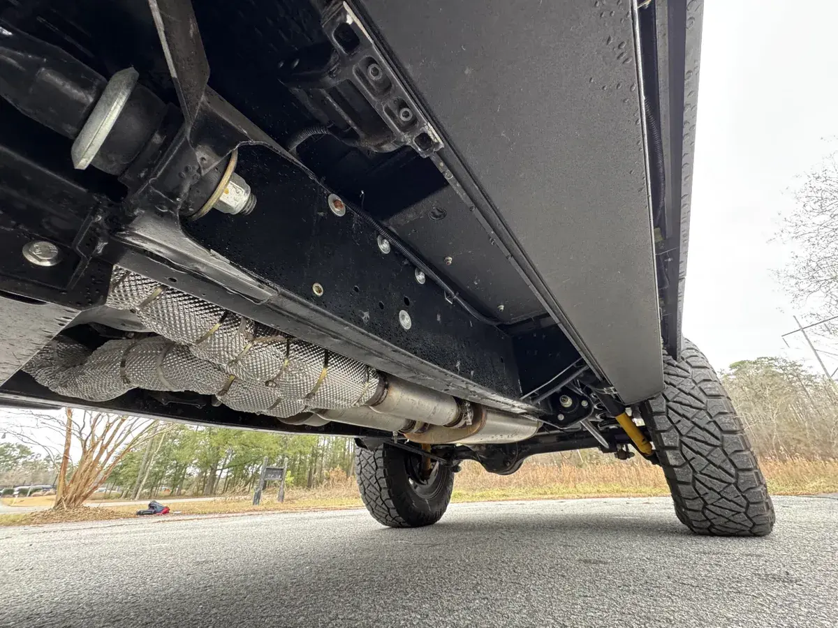 2022 Land Rover Defender Double Cab Pickup