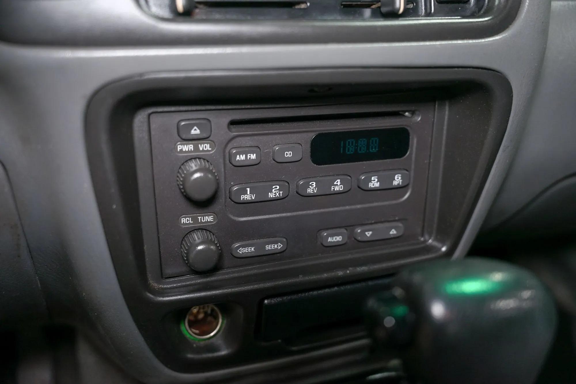 1999 Chevrolet Tracker 4×4