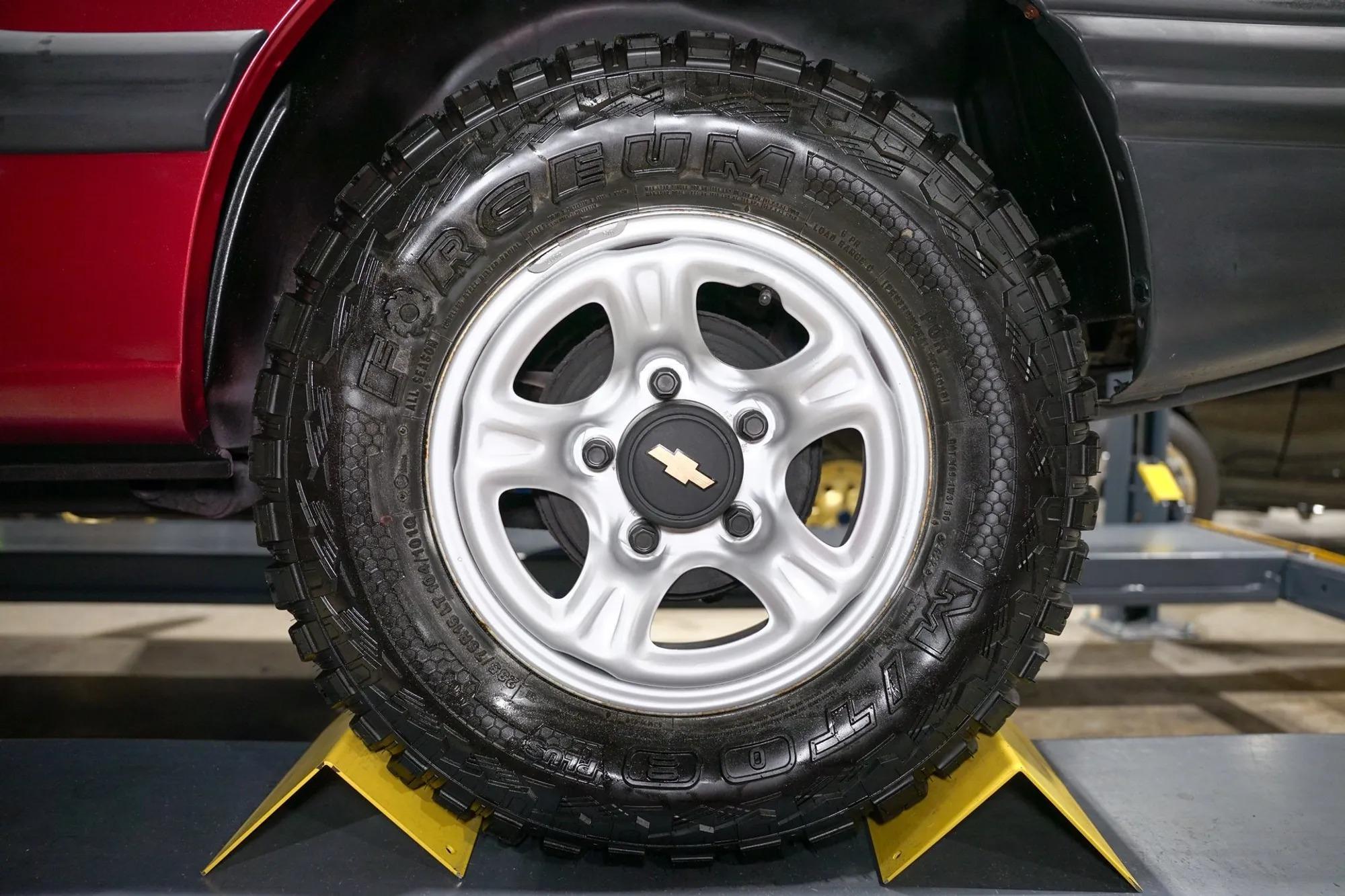 1999 Chevrolet Tracker 4×4