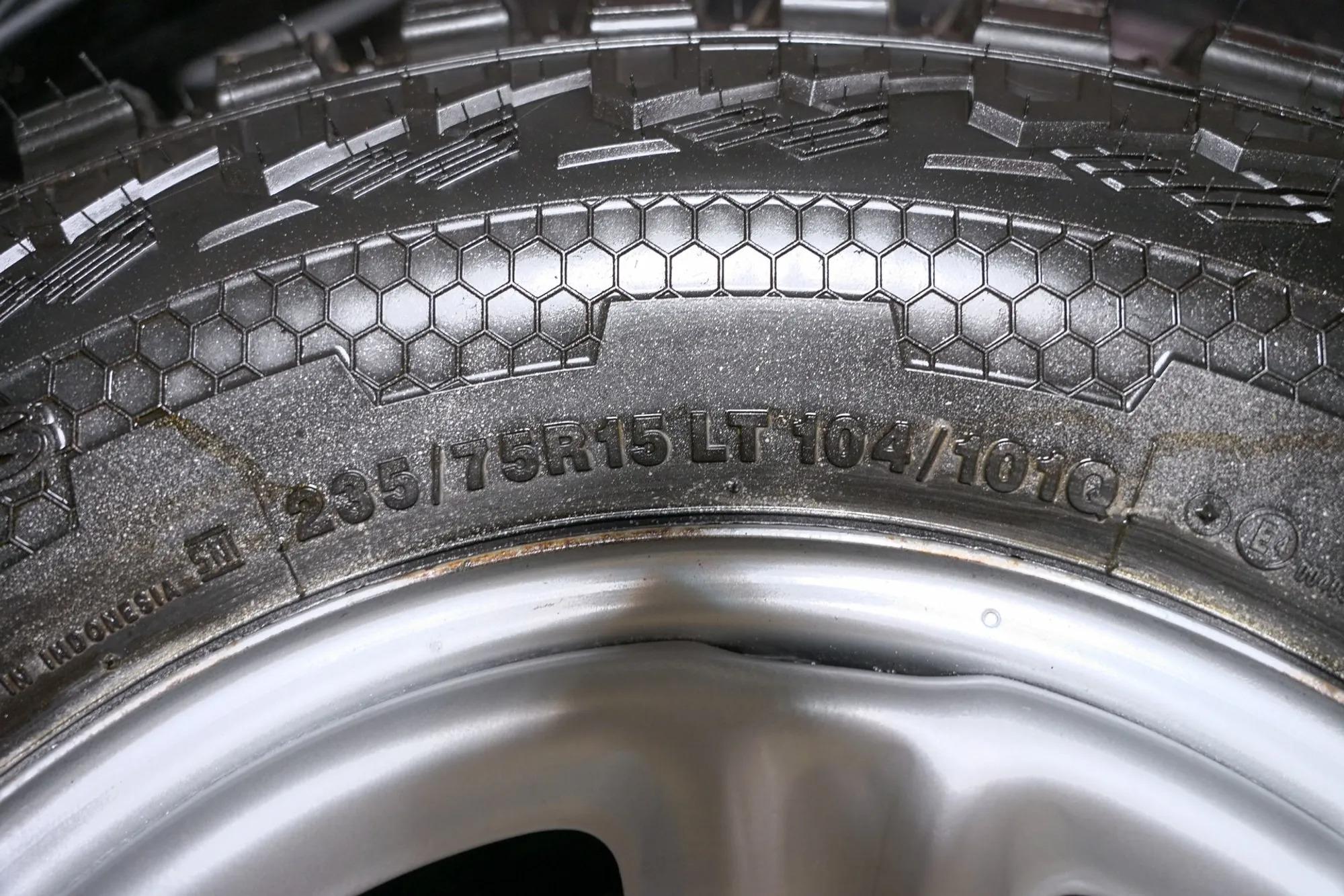 1999 Chevrolet Tracker 4×4