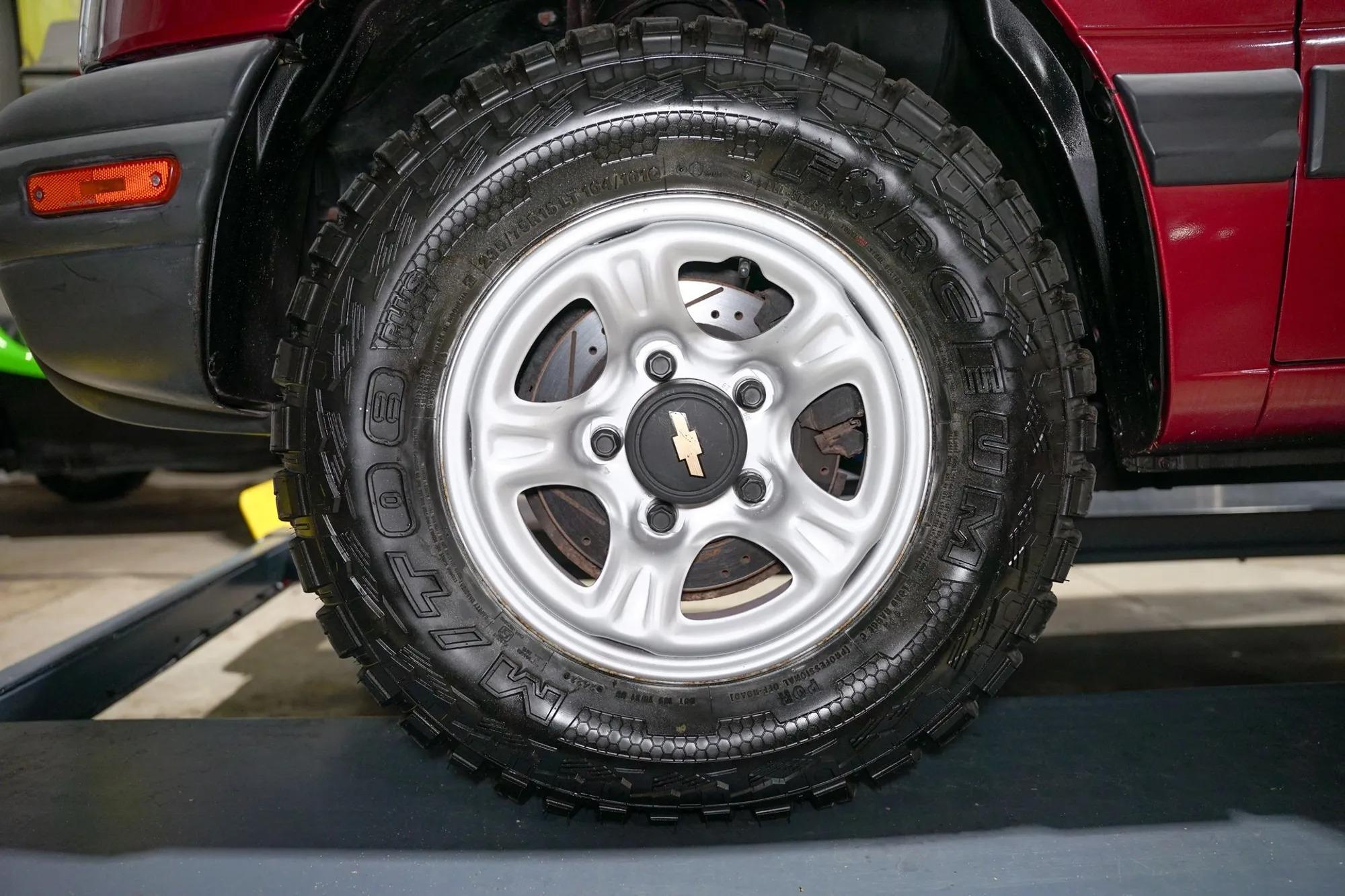 1999 Chevrolet Tracker 4×4