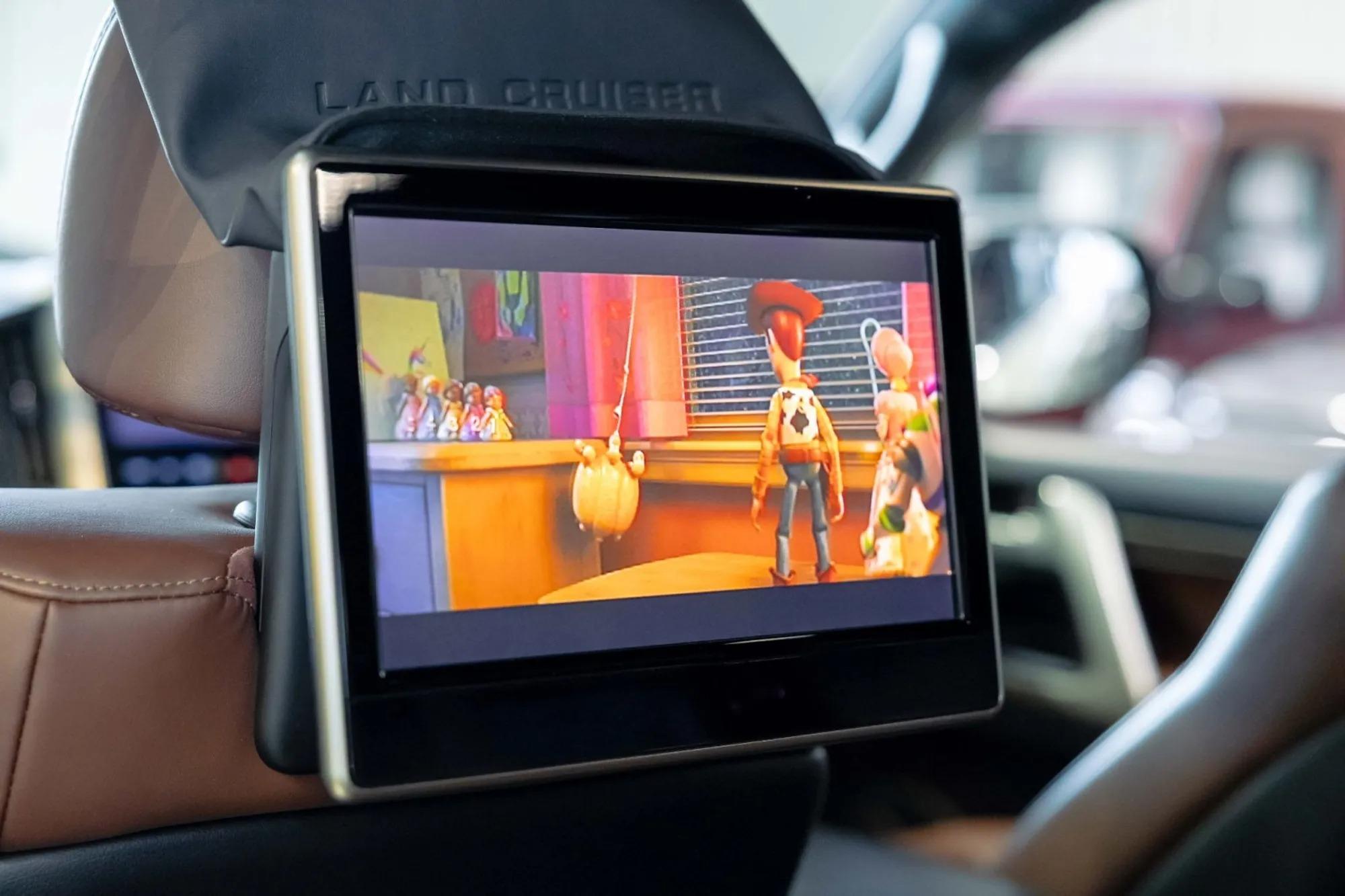 2018 Toyota Land Cruiser