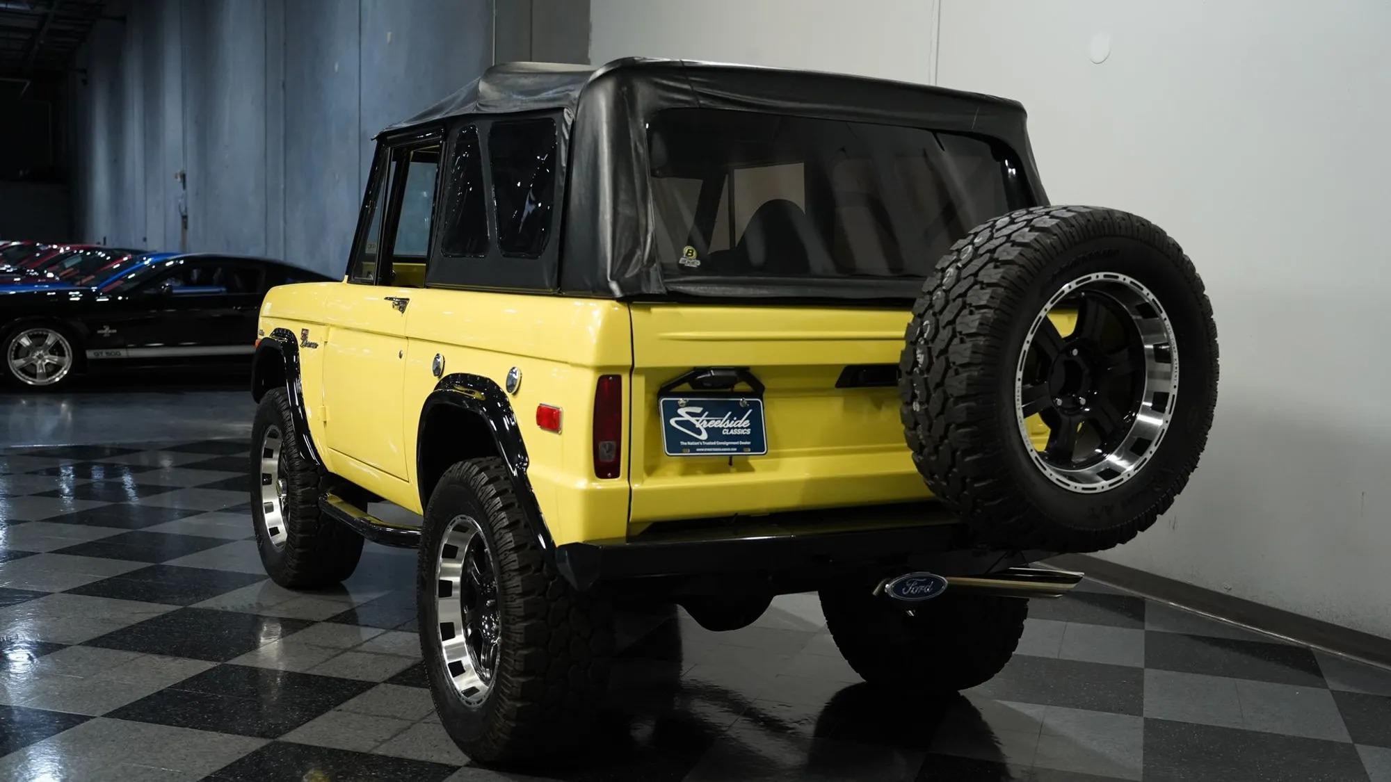 1970 Ford Bronco 4×4 - 3
