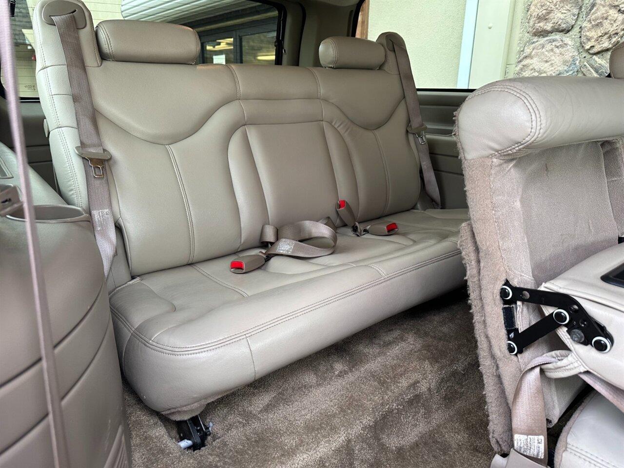 2002 GMC Yukon XL 2500 SLT