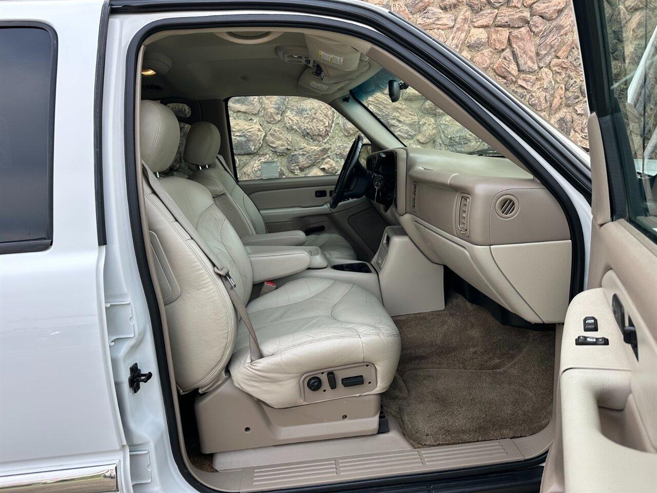 2002 GMC Yukon XL 2500 SLT