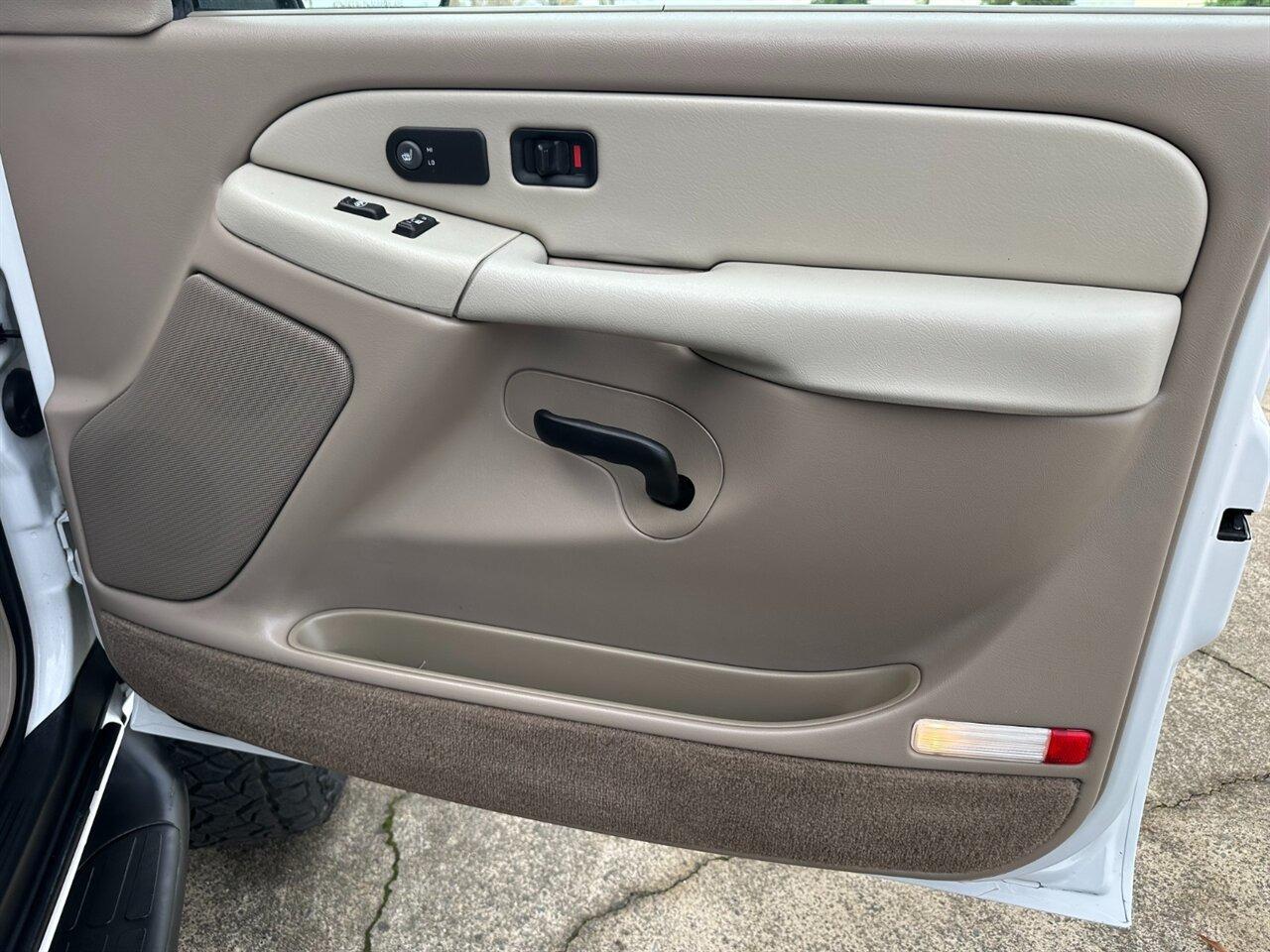 2002 GMC Yukon XL 2500 SLT