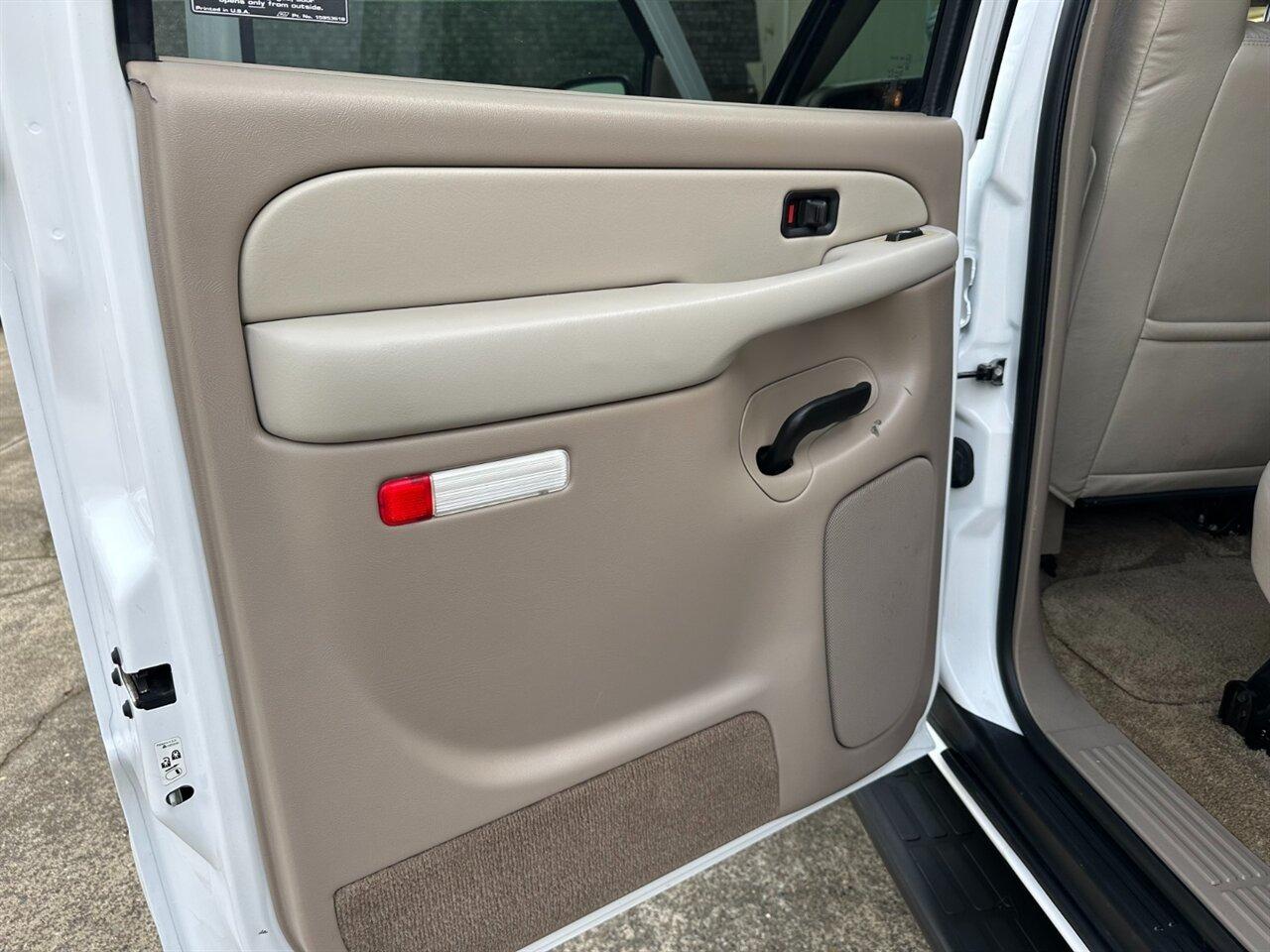 2002 GMC Yukon XL 2500 SLT