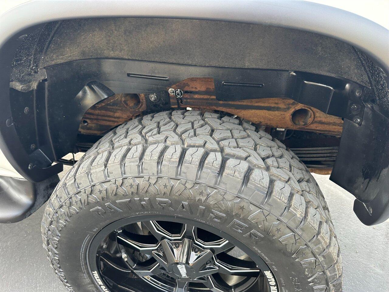 2002 GMC Yukon XL 2500 SLT