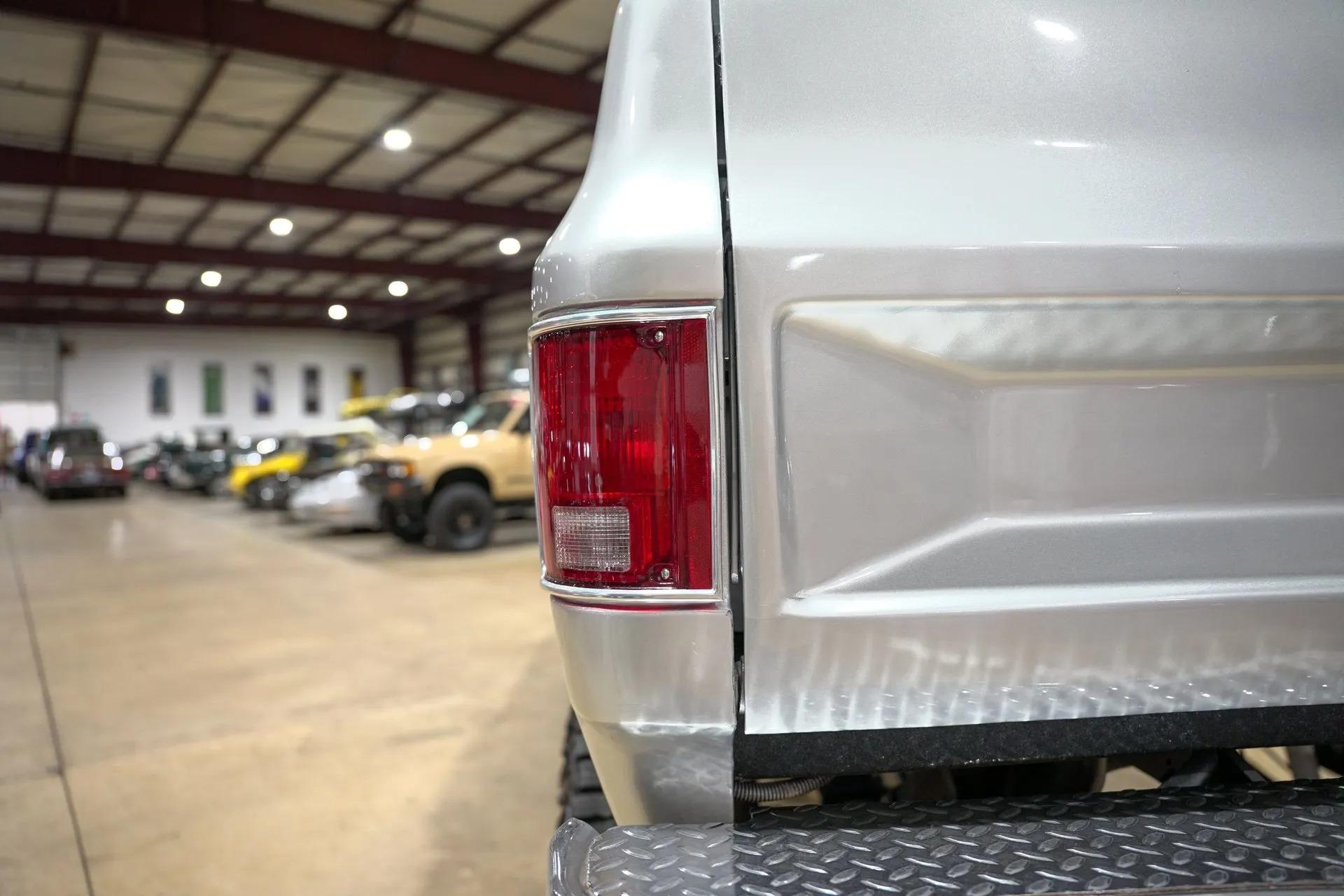 Lifted 1985 Chevrolet K10
