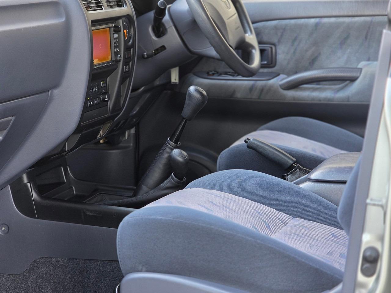 2000 Toyota Land Cruiser Prado TX