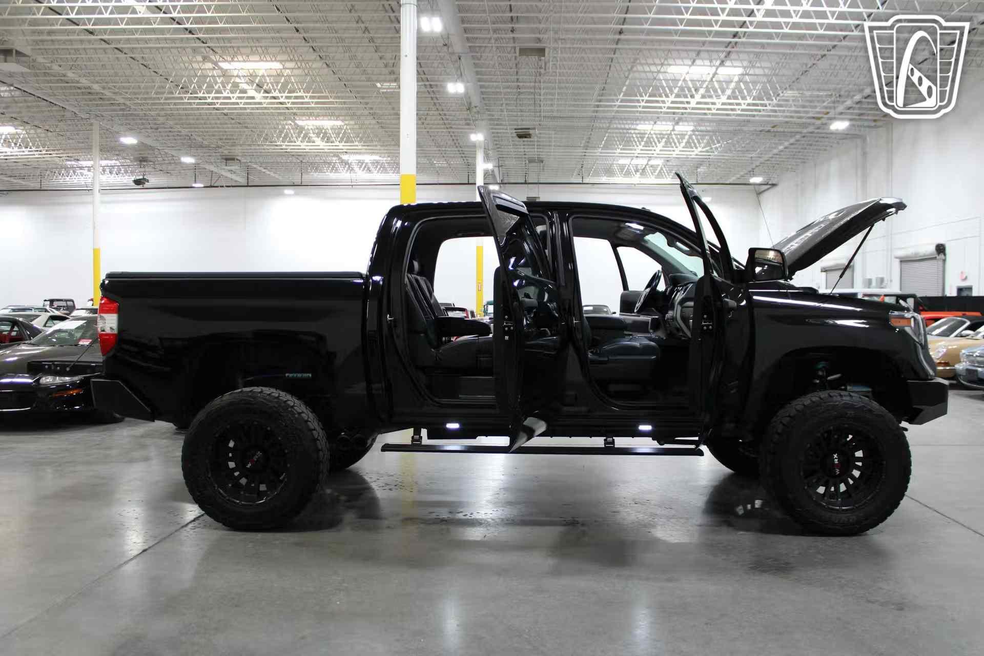 2014 Toyota Tundra SR5 CrewMax