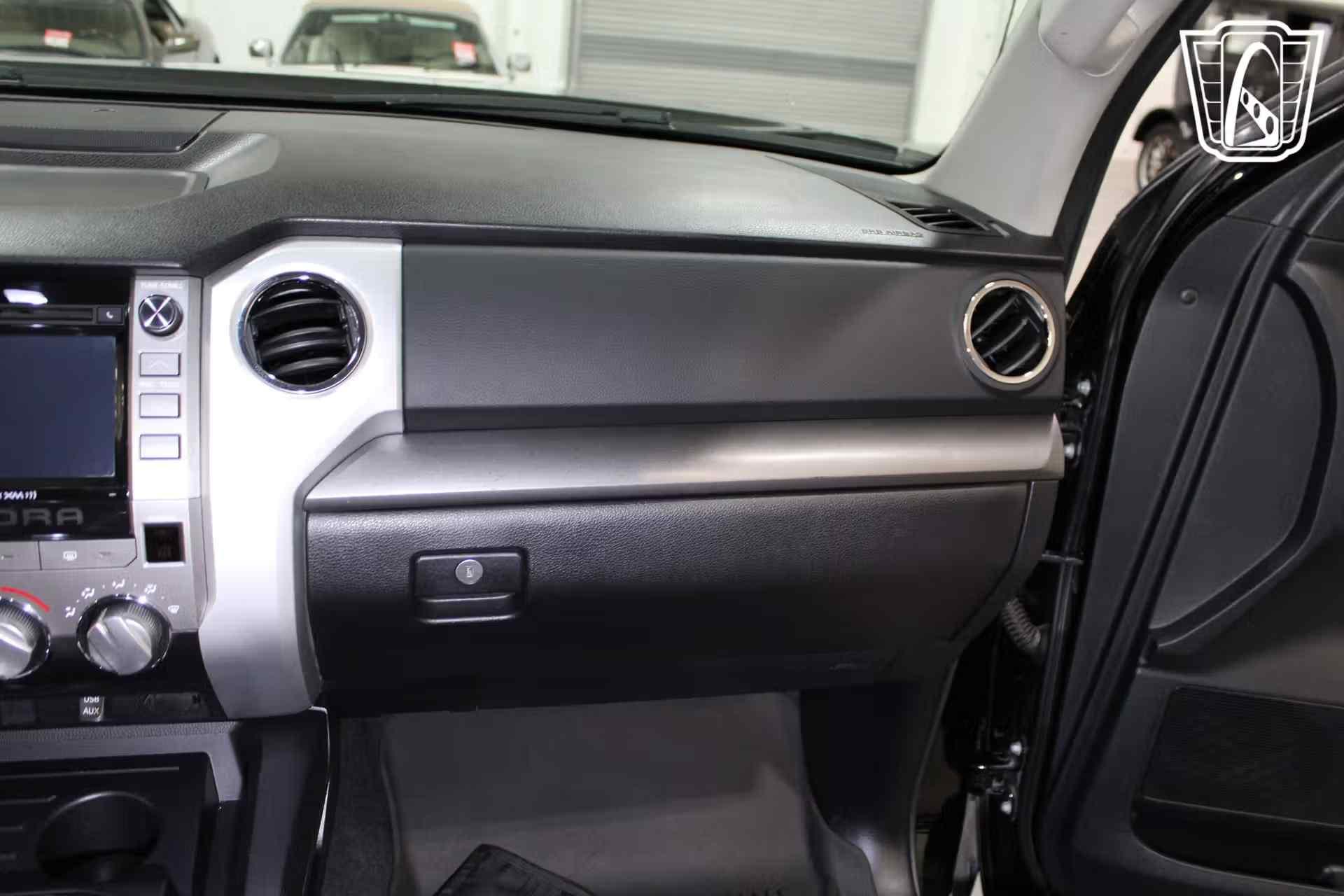 2014 Toyota Tundra SR5 CrewMax