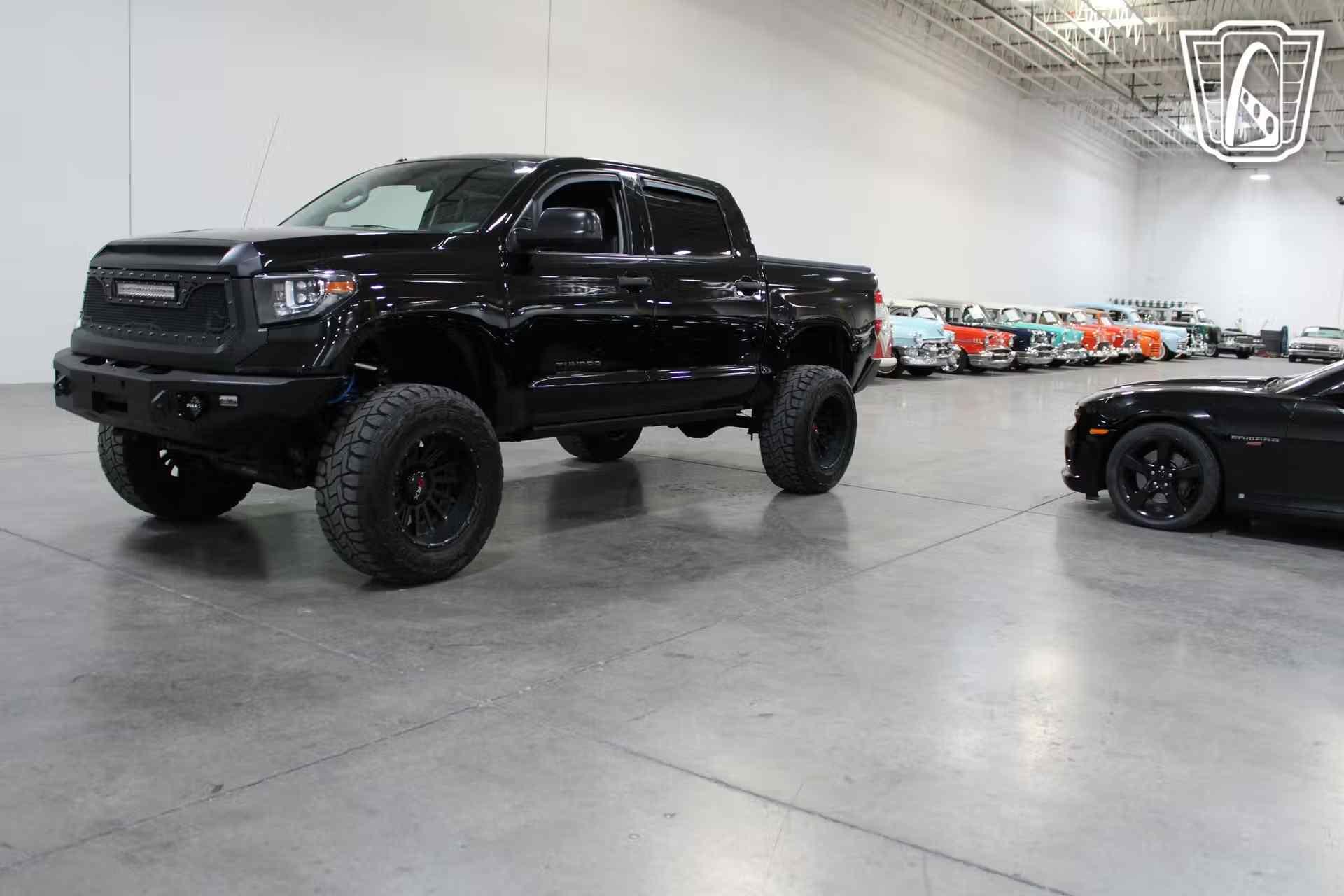 2014 Toyota Tundra SR5 CrewMax - 2