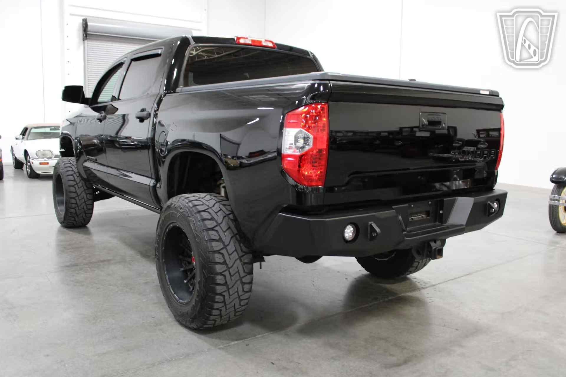 2014 Toyota Tundra SR5 CrewMax