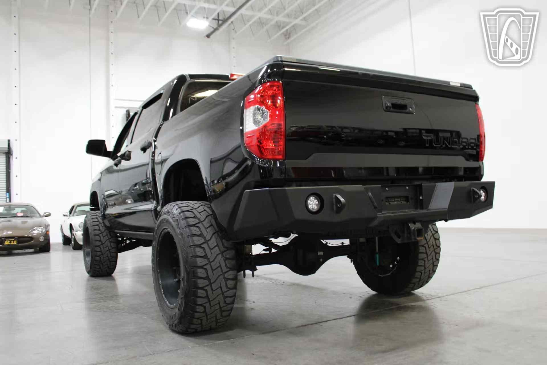 2014 Toyota Tundra SR5 CrewMax