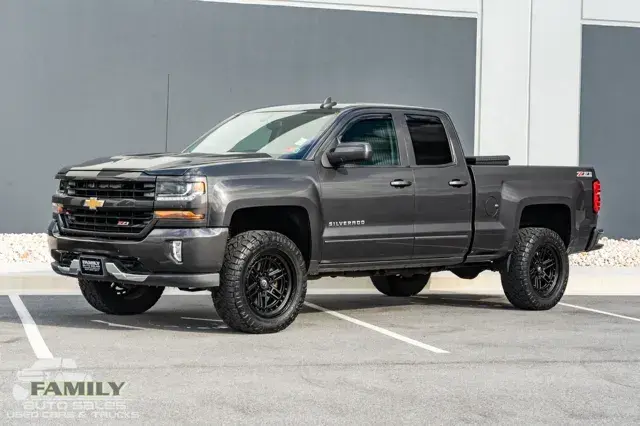 2016 Chevrolet Silverado 1500 LT - 3