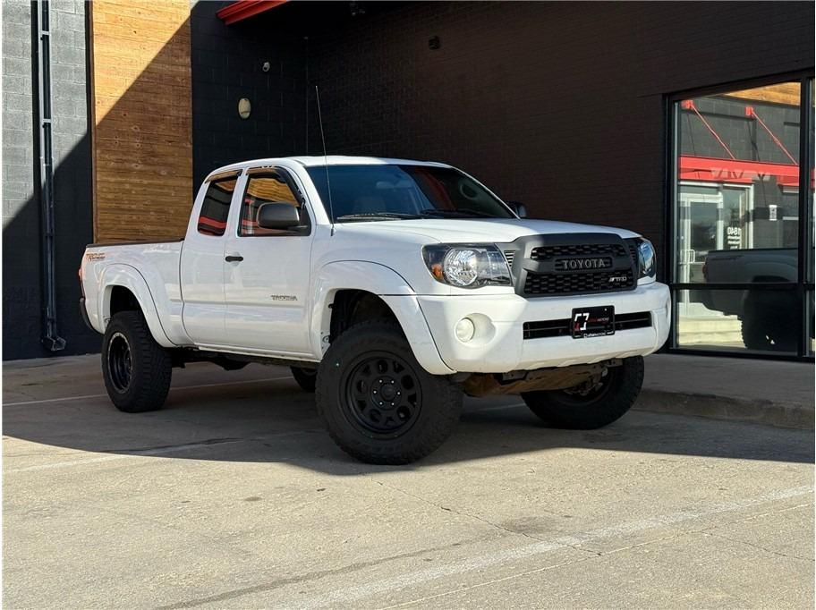  Toyota Tacoma