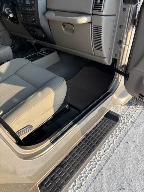 2004 Jeep Wrangler Sahara