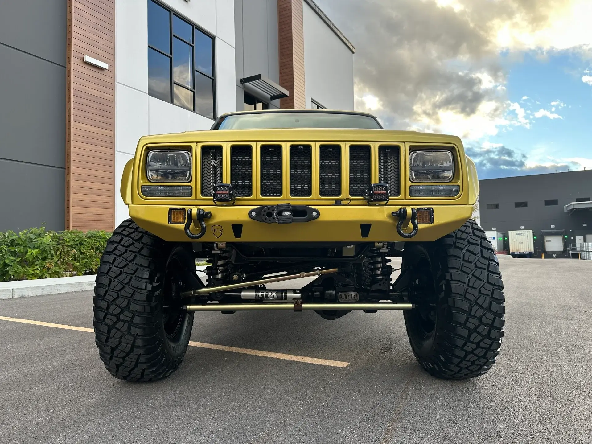 LS-Powered 1989 Jeep Comanche Pioneer Restomod