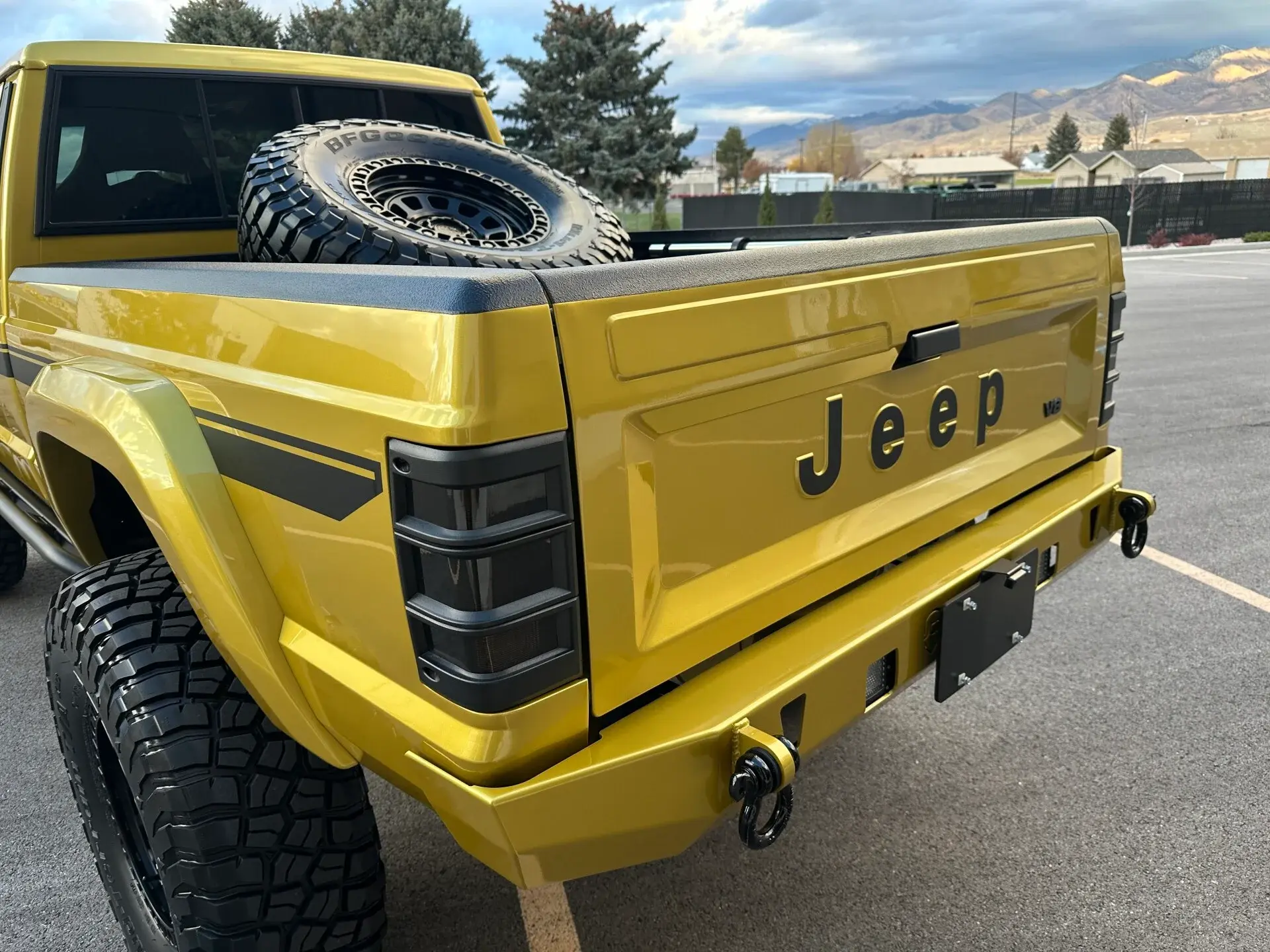 LS-Powered 1989 Jeep Comanche Pioneer Restomod