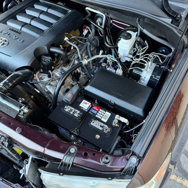 2016 Toyota Sequoia SR5