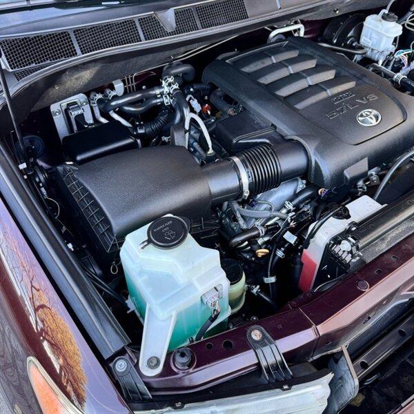 2016 Toyota Sequoia SR5