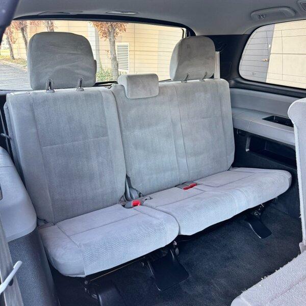 2016 Toyota Sequoia SR5