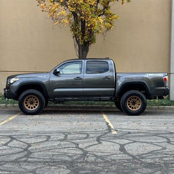 2020 Toyota Tacoma TRD Off-Road