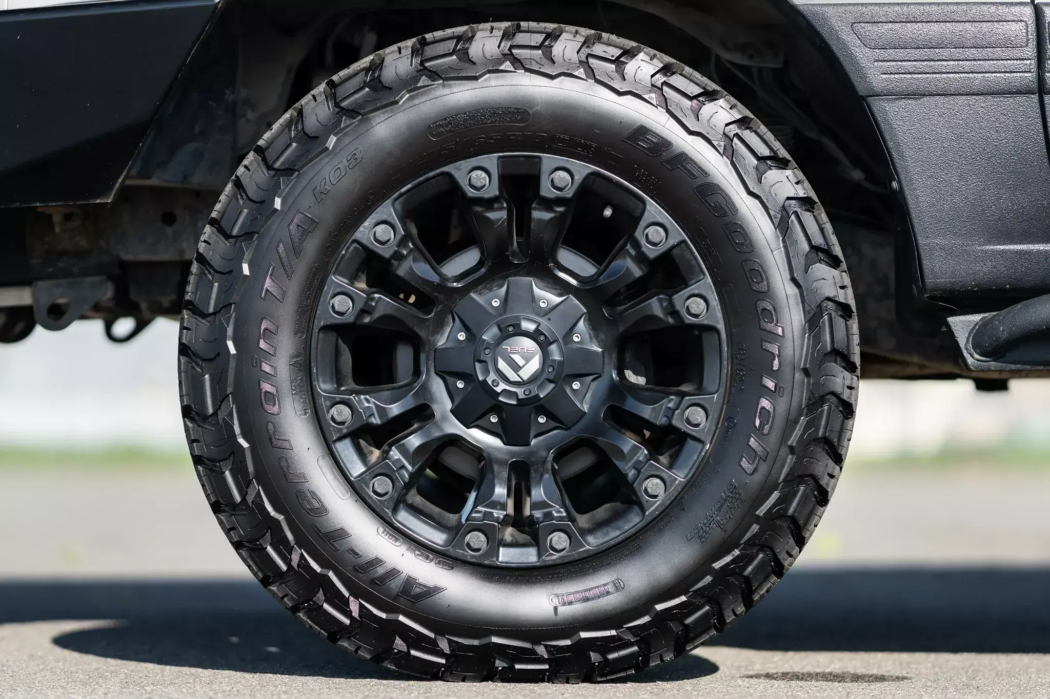 Modified 2000 Toyota Land Cruiser