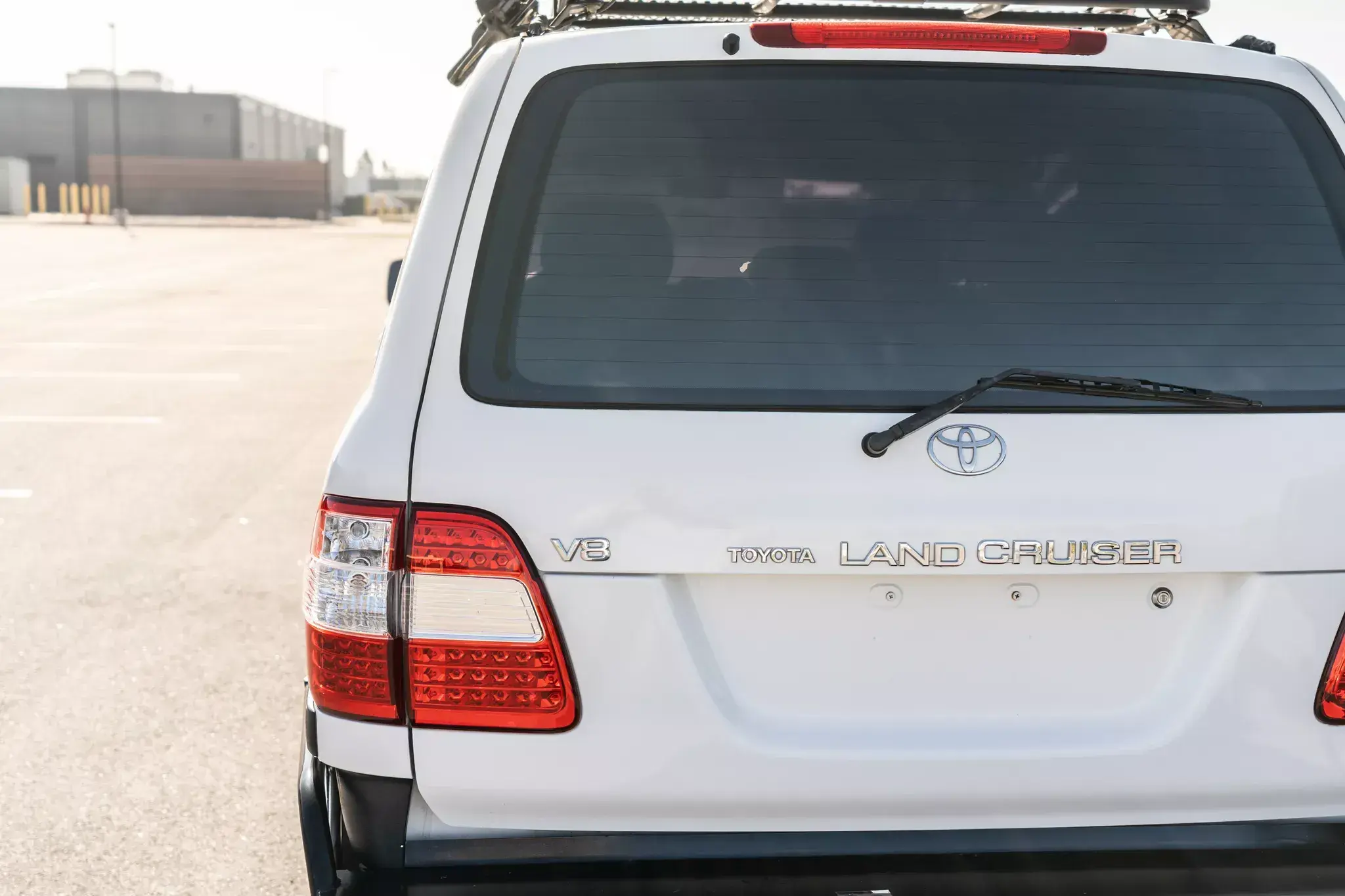 Modified 2000 Toyota Land Cruiser