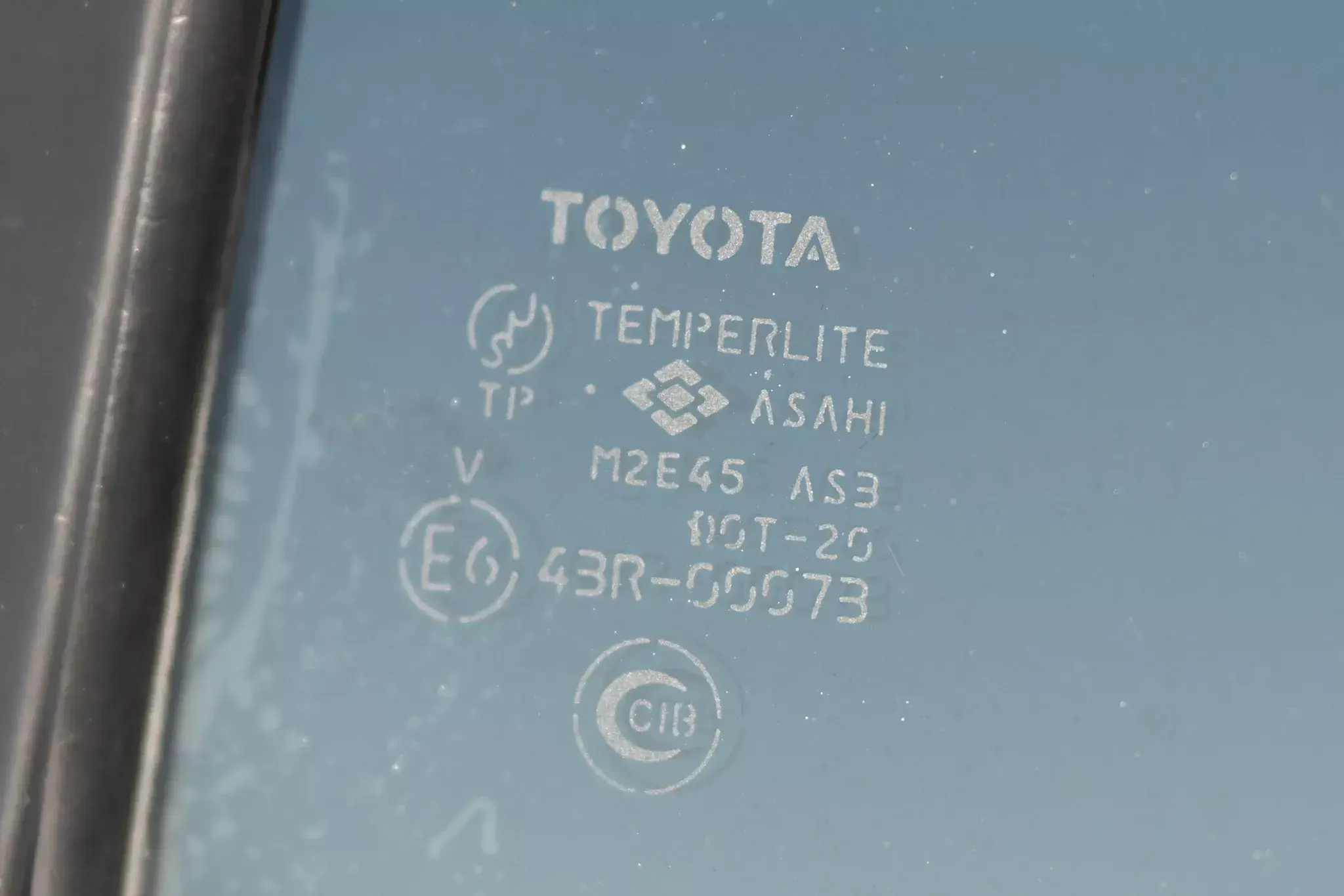 Modified 2000 Toyota Land Cruiser