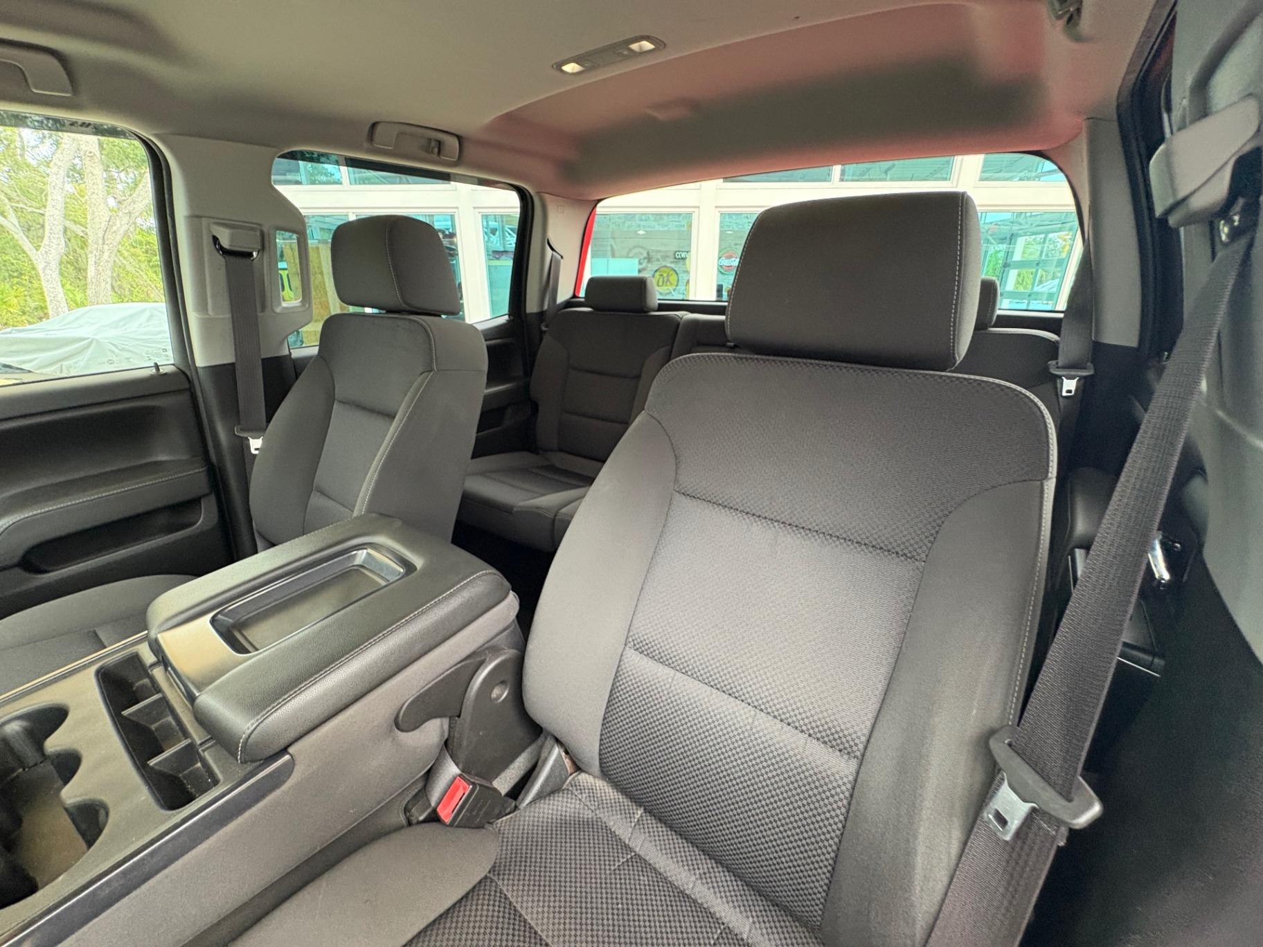 2017 Chevrolet Silverado Tow Truck