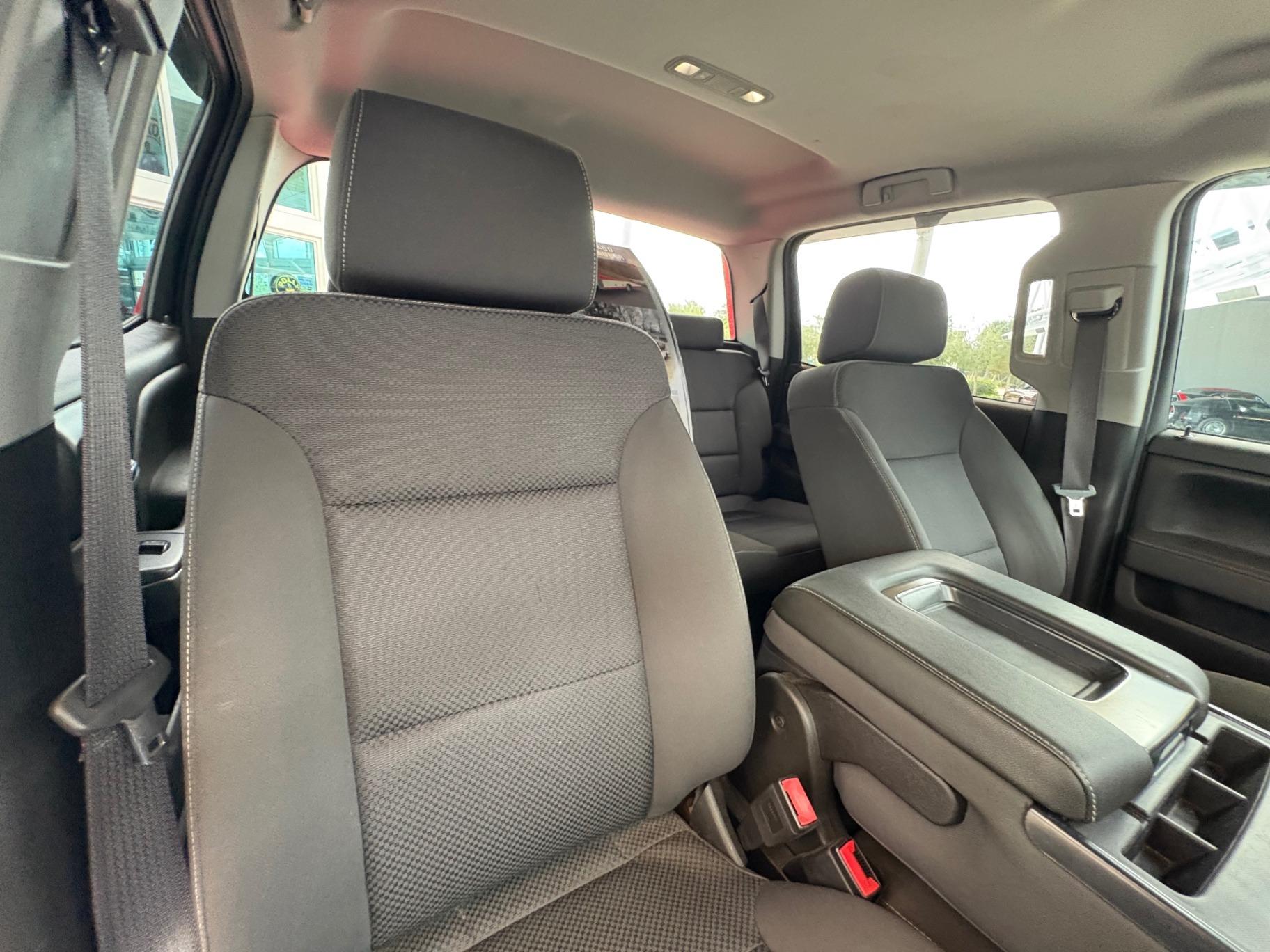 2017 Chevrolet Silverado Tow Truck