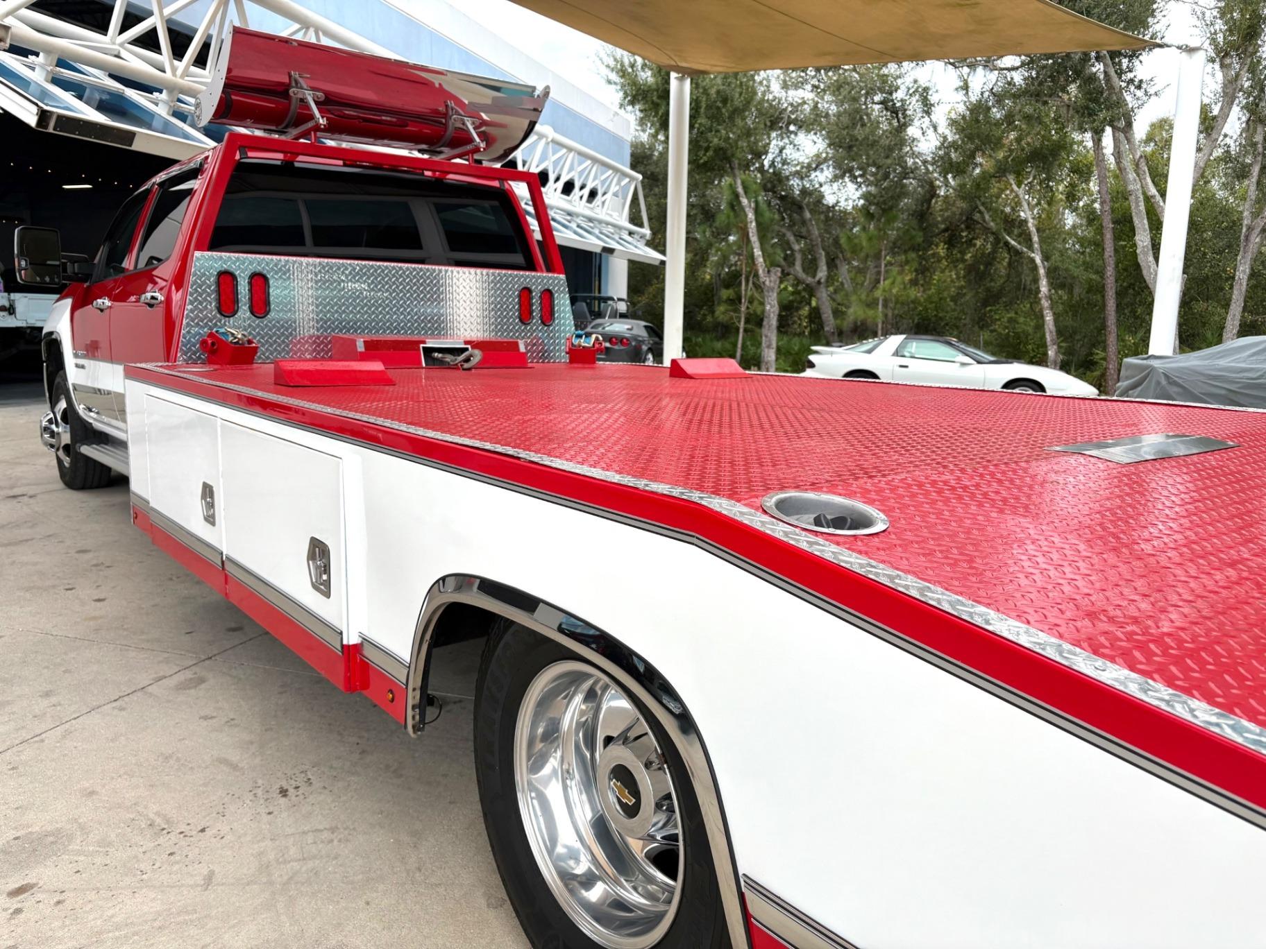 2017 Chevrolet Silverado Tow Truck