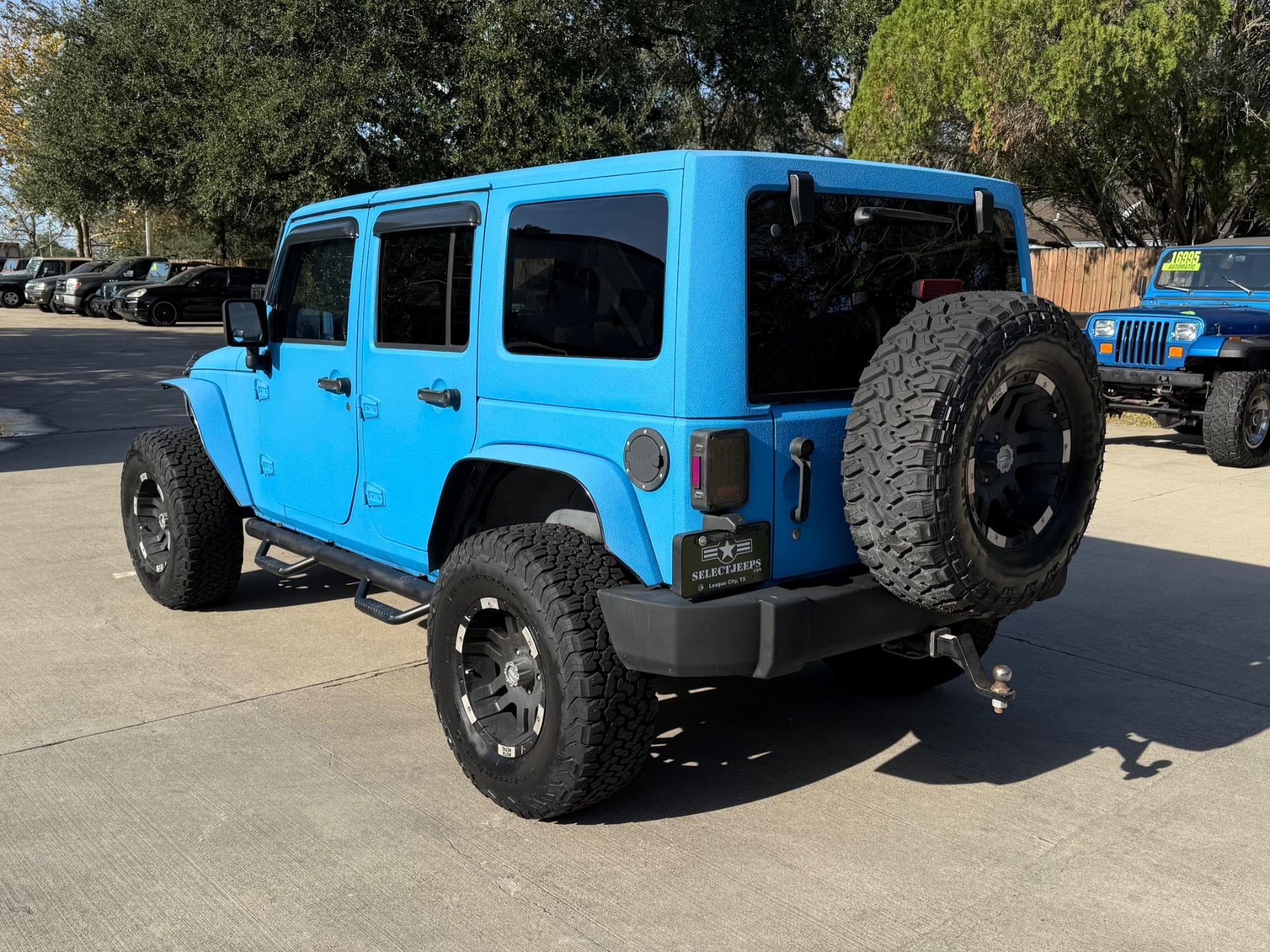2007 Jeep Wrangler Unlimited Sahara - 5