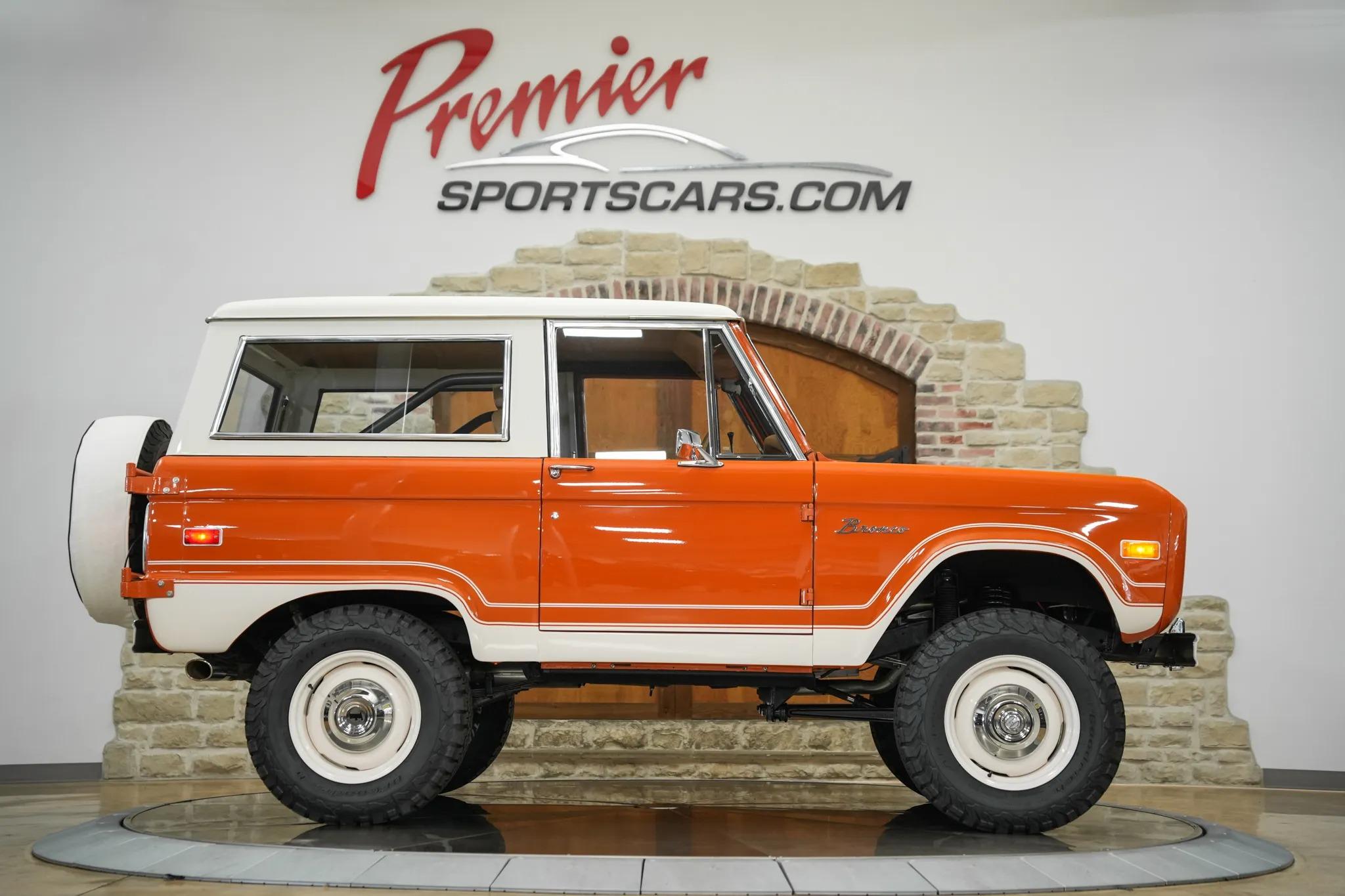 1974 Ford Bronco Ranger - 2