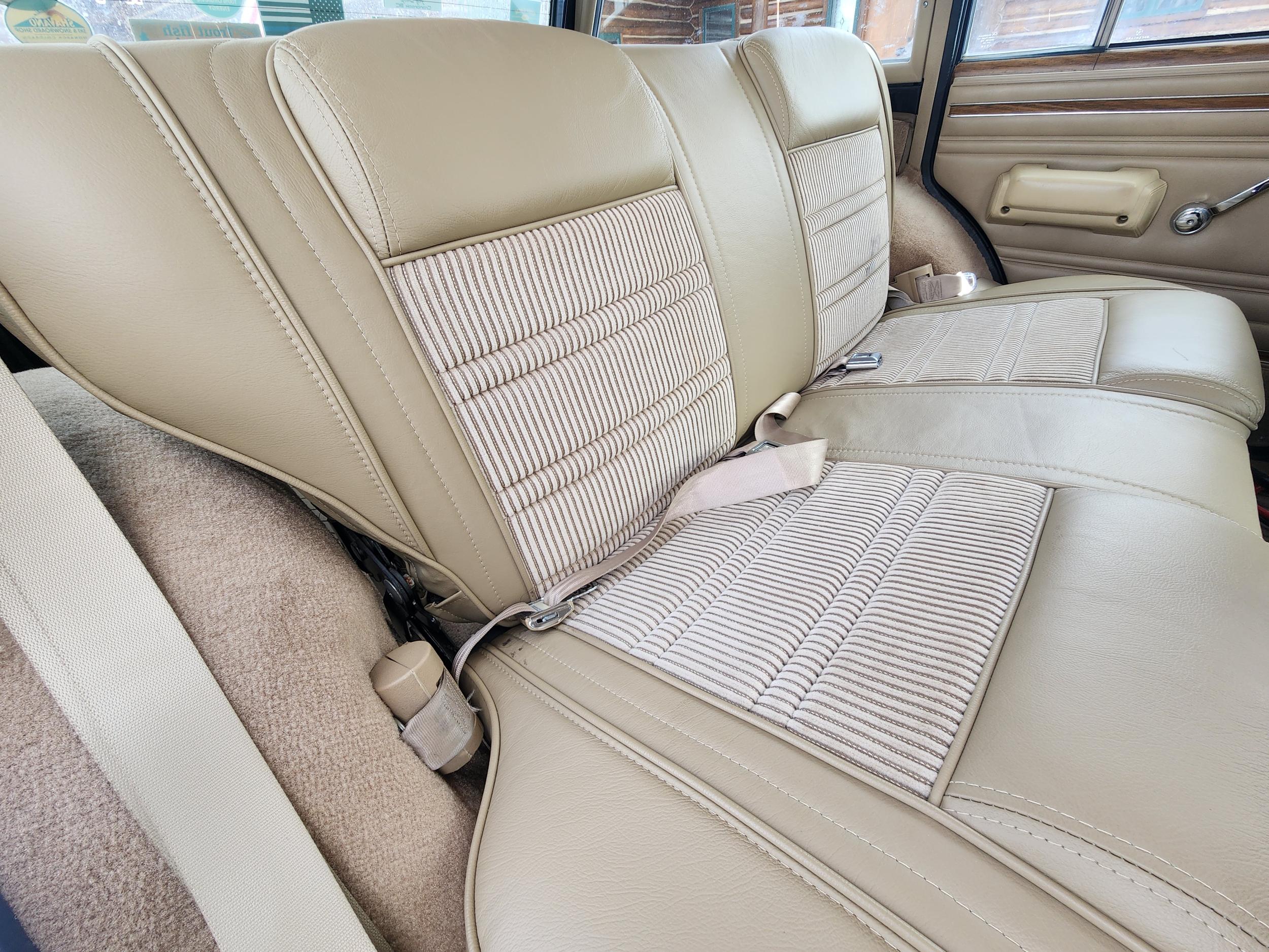 Restored 1991 Jeep Grand Wagoneer - 4