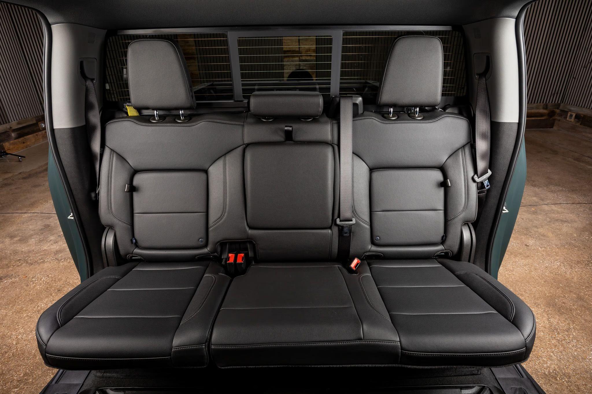 2025 Chevrolet Silverado 3500HD LTZ