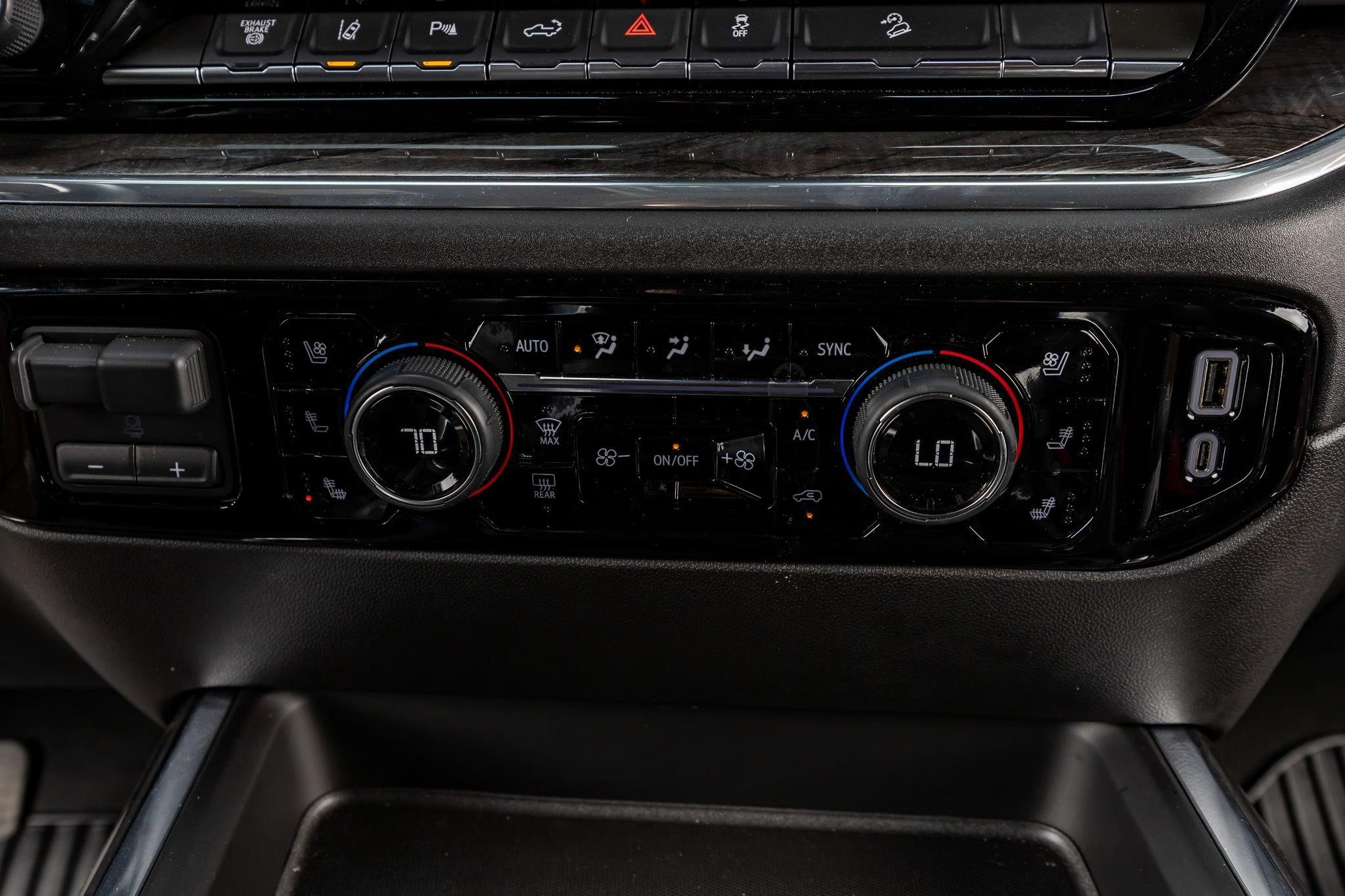 2025 Chevrolet Silverado 3500HD LTZ