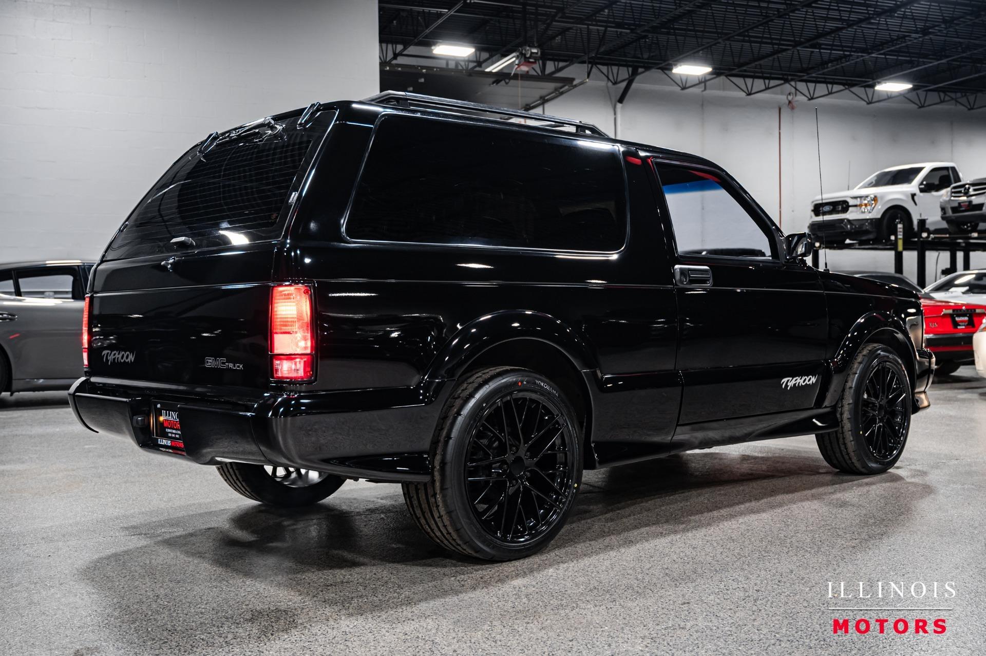 1992 GMC Typhoon - 5