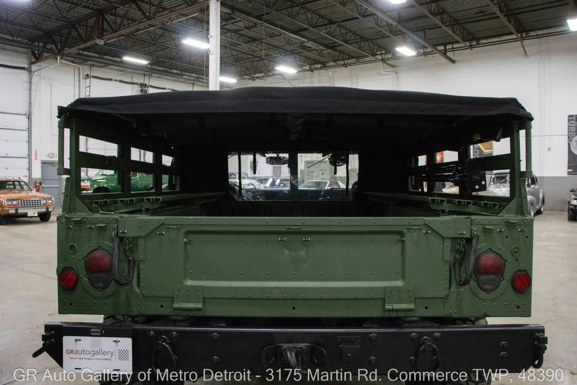 2001 AM General Humvee