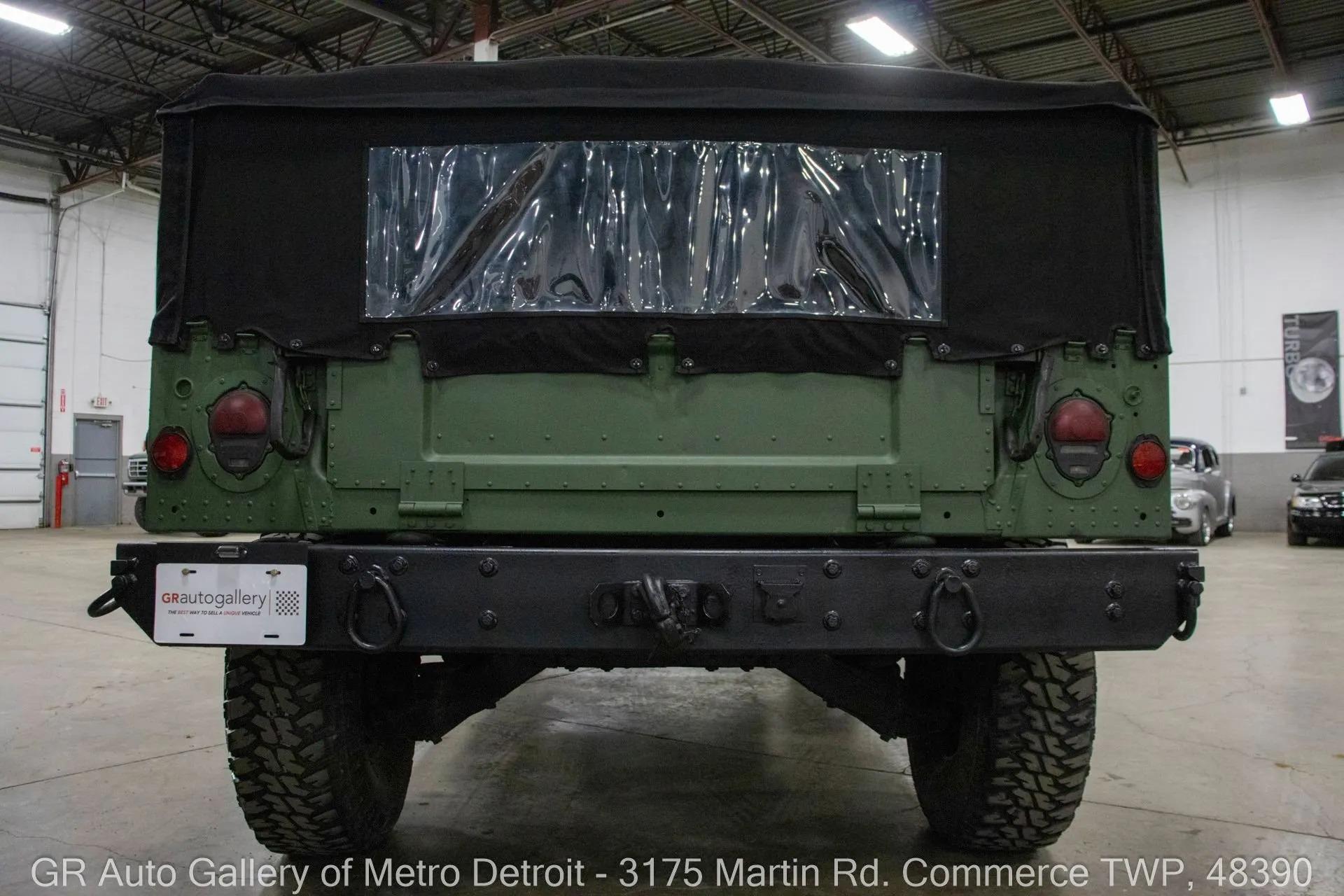 2001 AM General Humvee