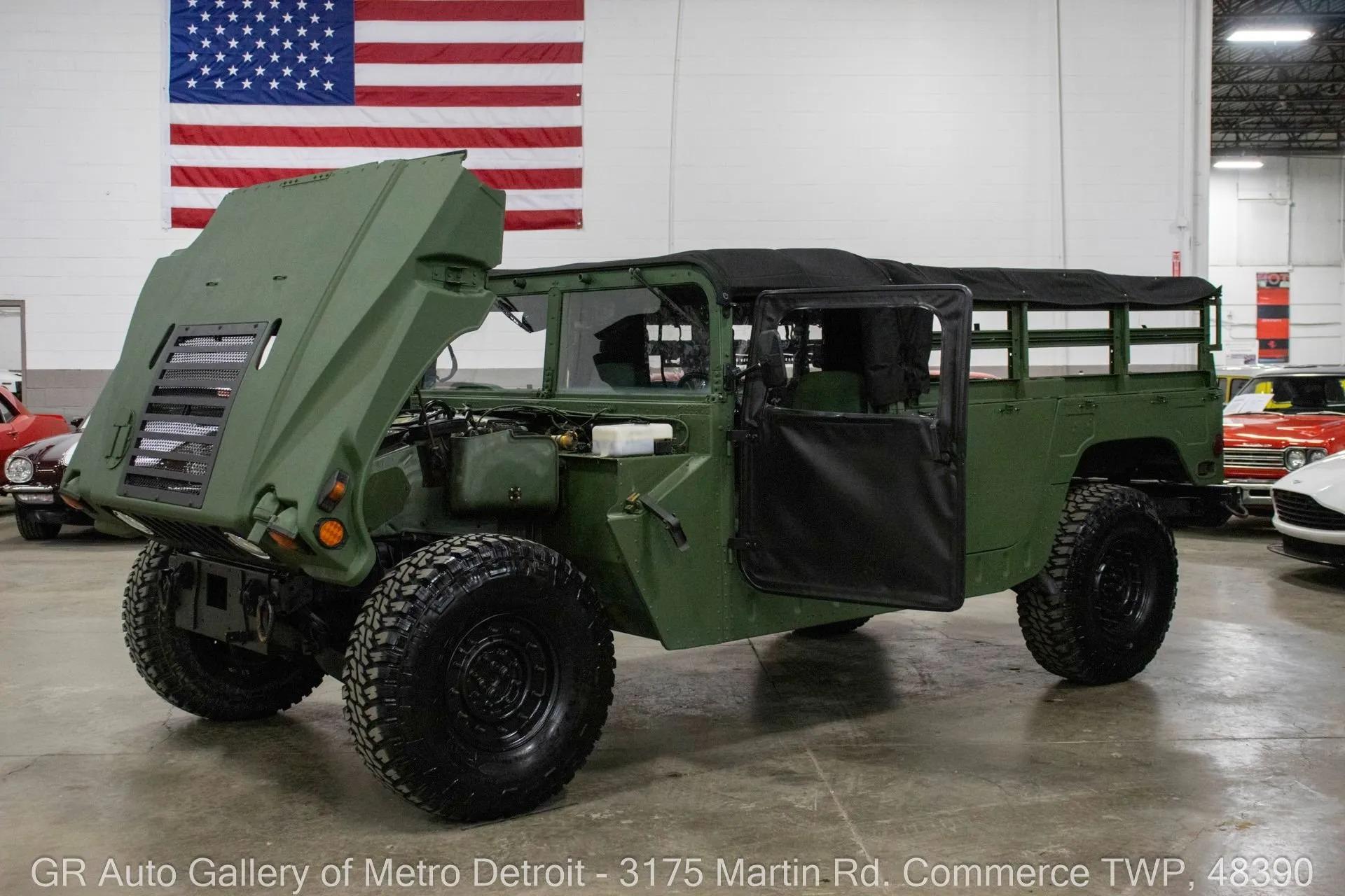 2001 AM General Humvee