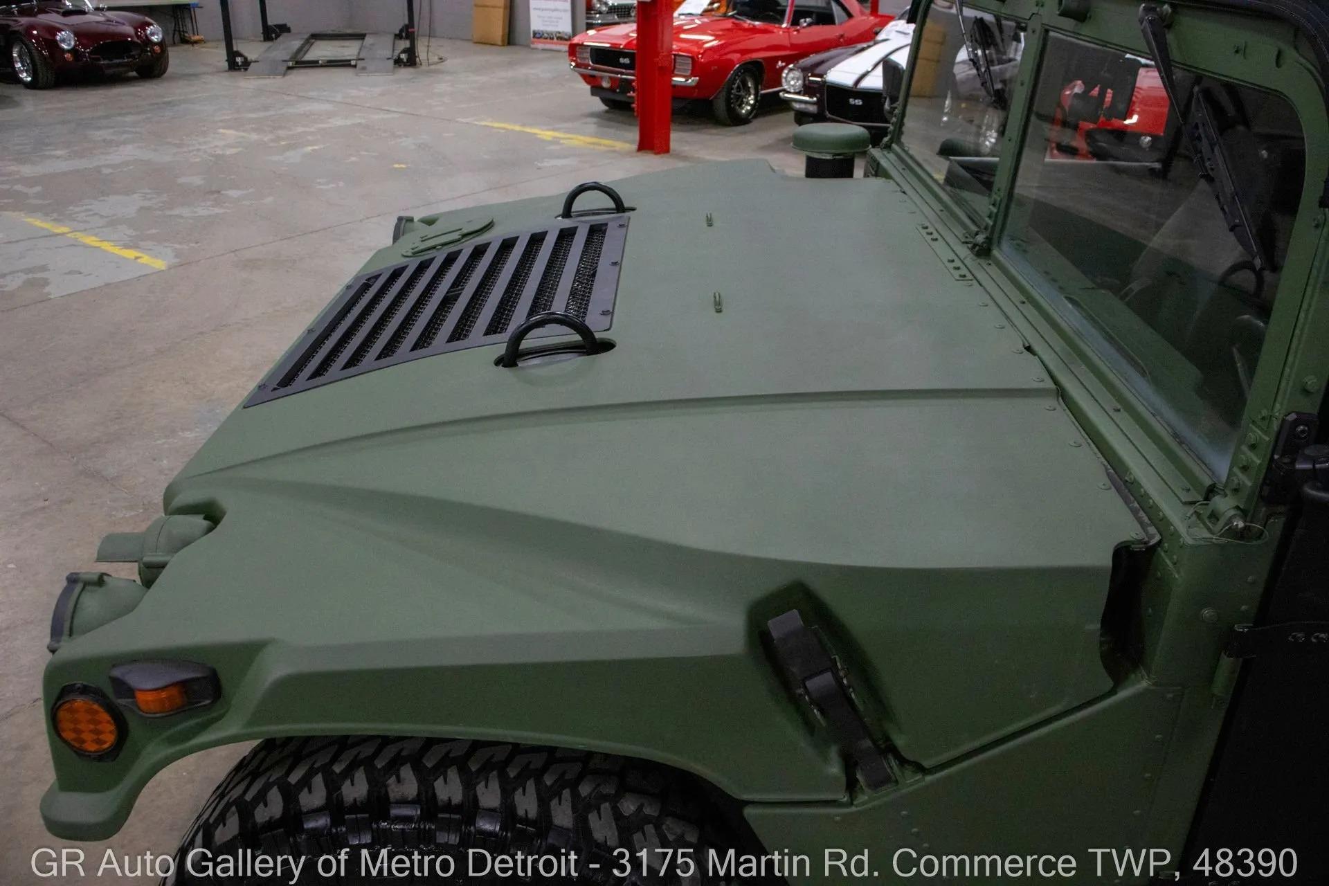 2001 AM General Humvee